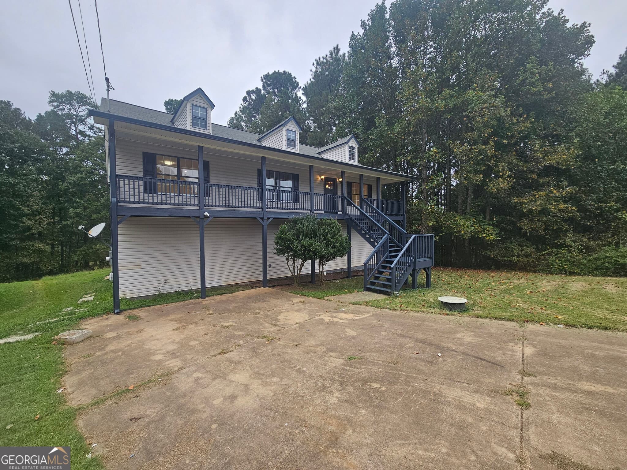 5 bedroom, 3 bathroom, 2,688 sq ft single family residence for rent at 521R Shaggy Hickory Trail, Palmetto, GA 30268 for $2,000 a month — photo 5