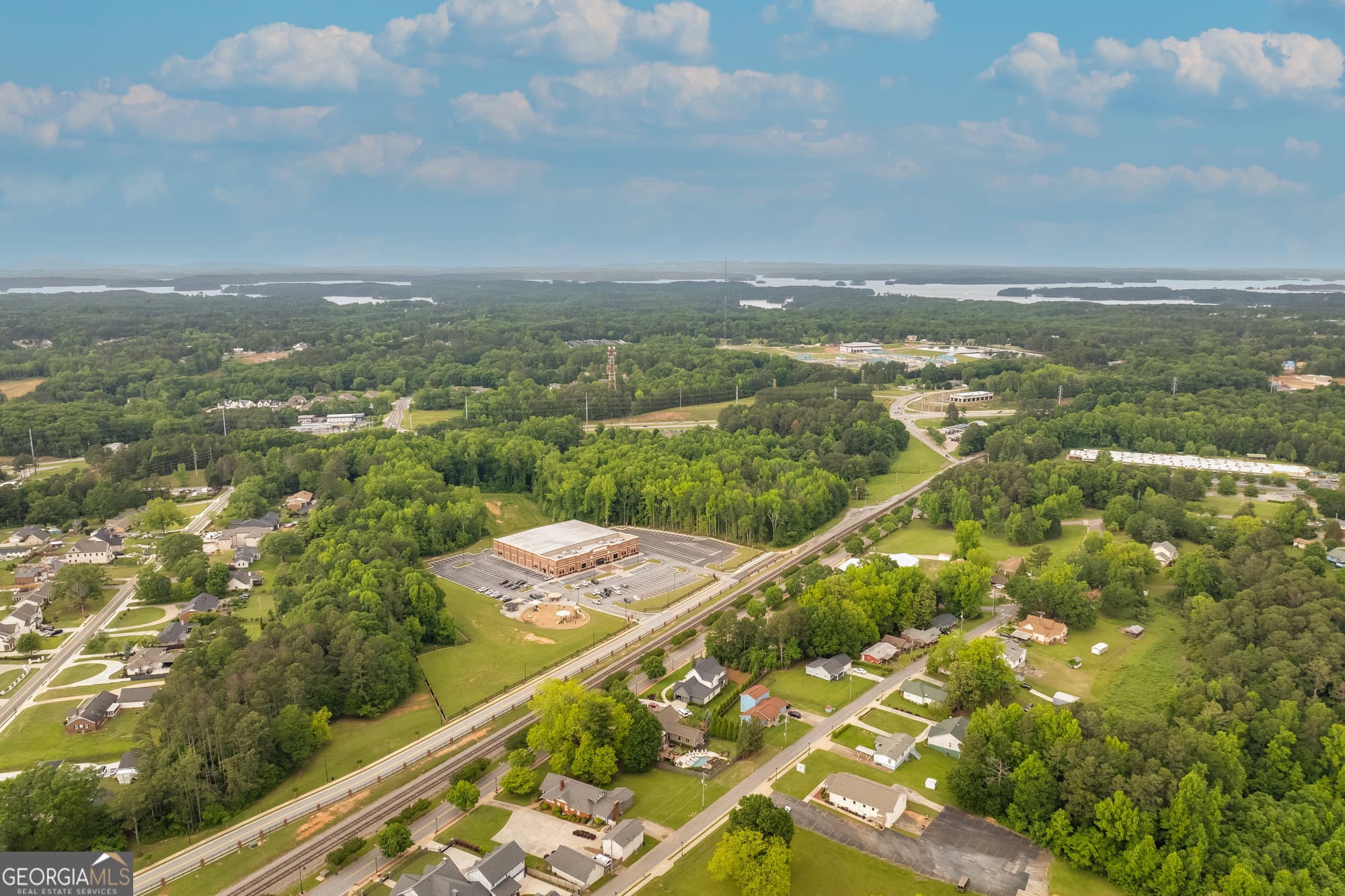 5 bedroom, 4 bathroom, 4,300 sq ft single family residence for sale at 595 E Main Street, Buford, GA 30518 — photo 5