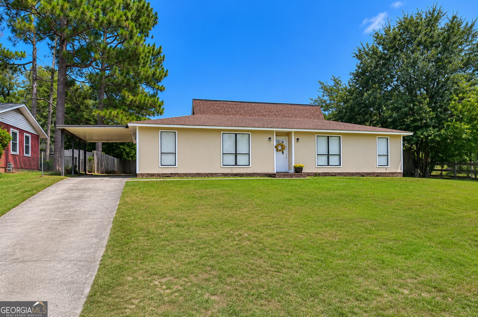 3 bedroom, 2 bathroom, 1,461 sq ft single family residence for sale at 3614 San Sebastian Drive, Hephzibah, GA 30815 — photo 2