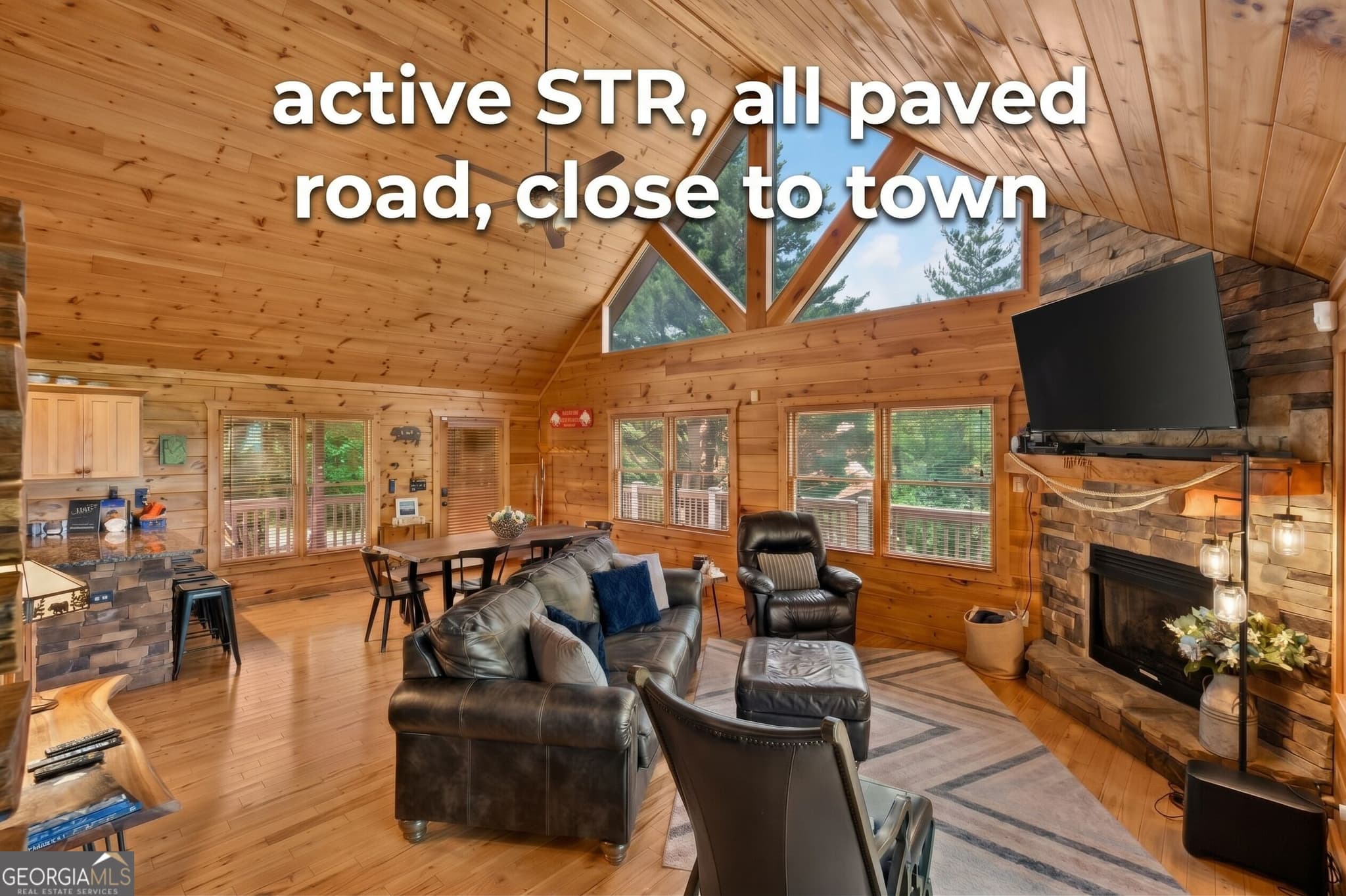 3 bedroom, 3 bathroom, 2,340 sq ft cabin,single family residence for sale at 573 Weaver Creek Way, Blue Ridge, GA 30513 — photo 7