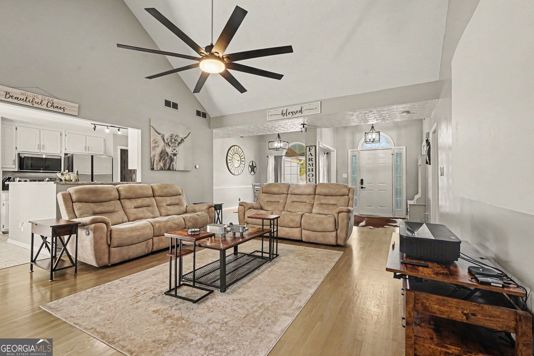 4 bedroom, 3 bathroom, 3,970 sq ft single family residence for sale at 3101 Planters Mill Drive, Dacula, GA 30019 — photo 7