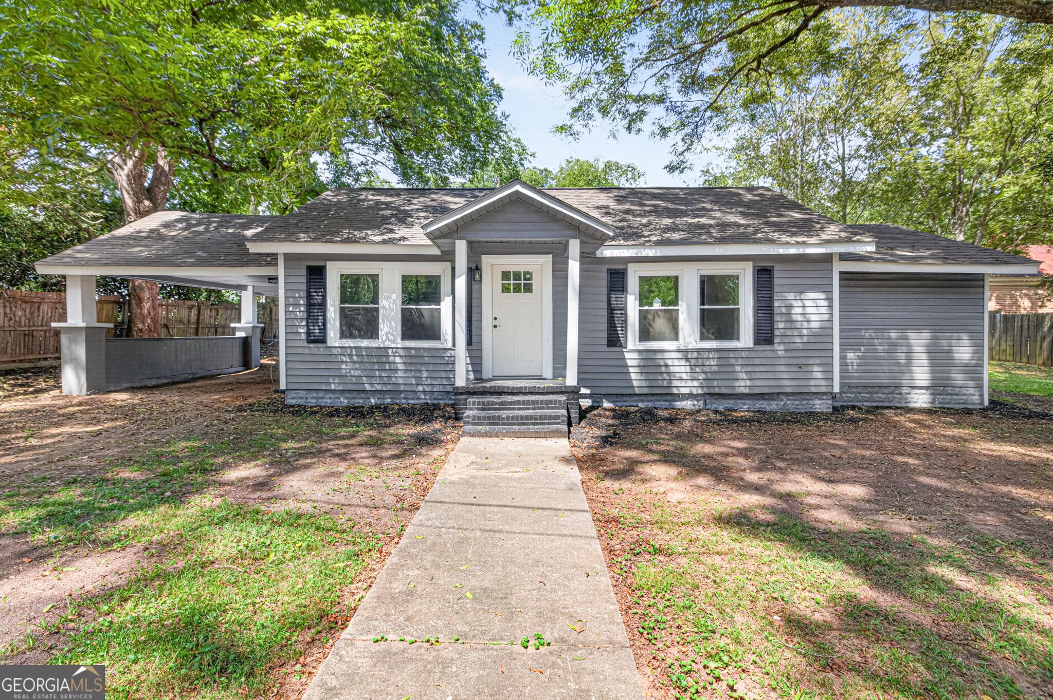 3 bedroom, 2 bathroom, 1,200 sq ft single family residence for sale at 205 Elm Street, Washington, GA 30673