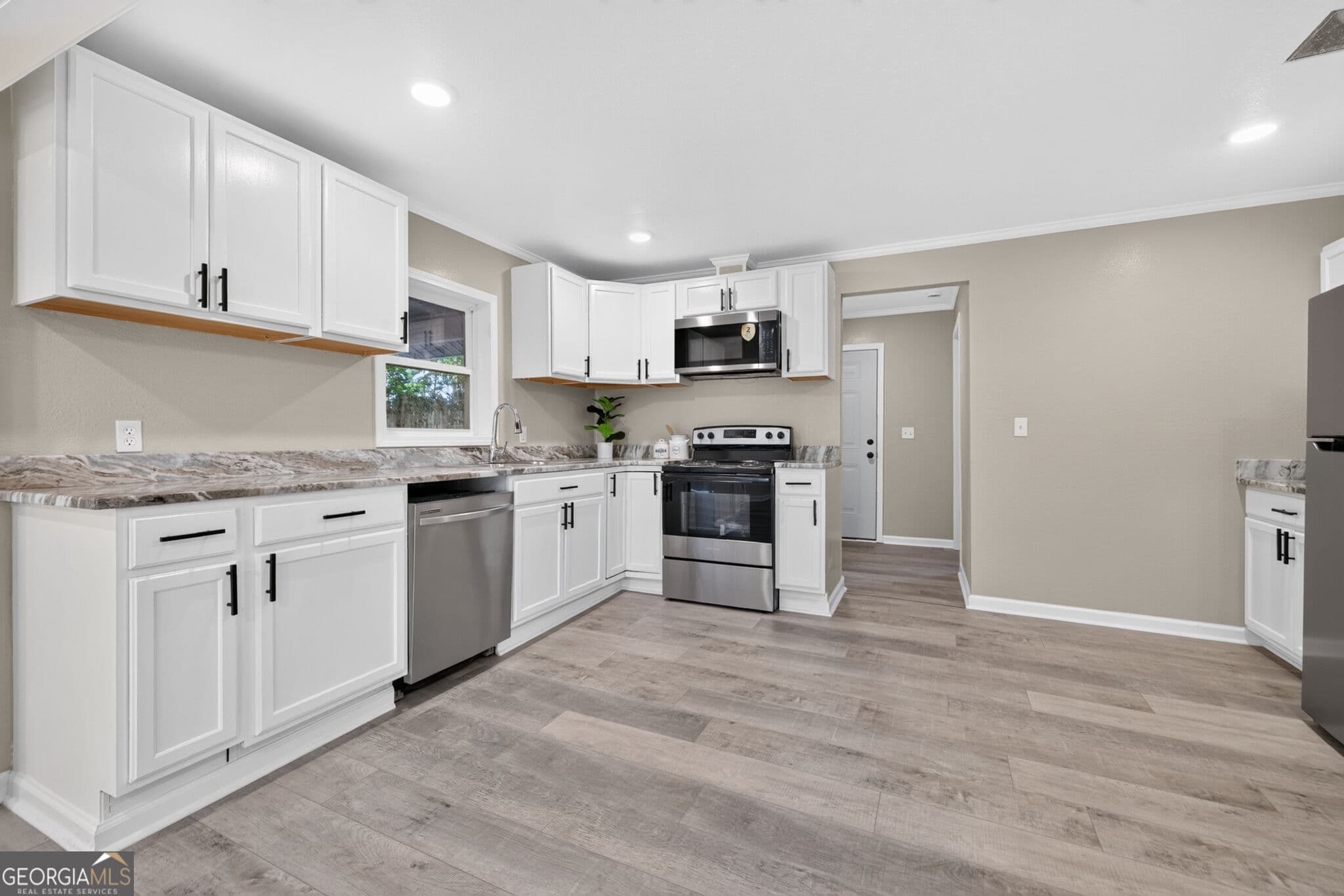 3 bedroom, 2 bathroom, 1,200 sq ft single family residence for sale at 205 Elm Street, Washington, GA 30673 — photo 10