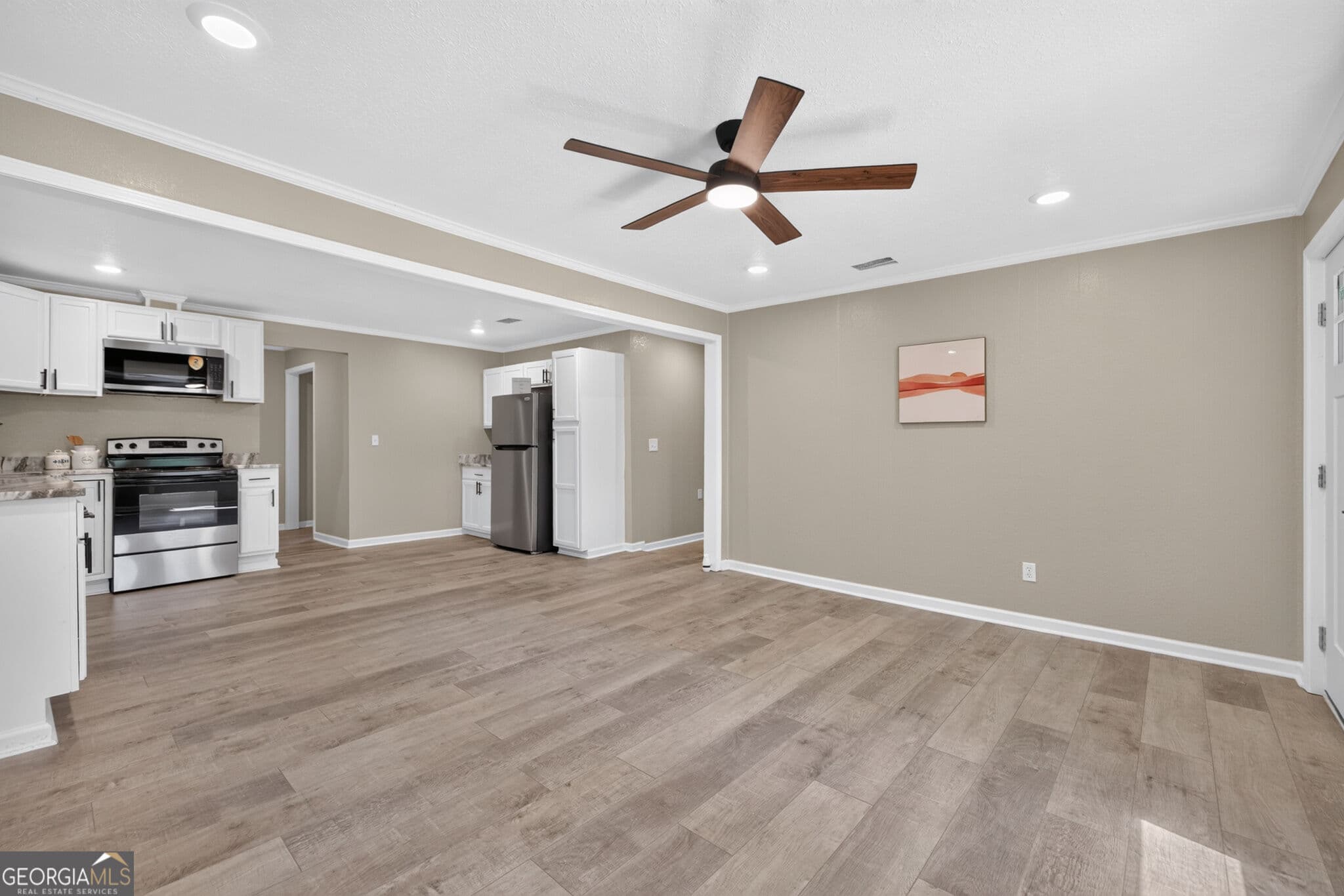 3 bedroom, 2 bathroom, 1,200 sq ft single family residence for sale at 205 Elm Street, Washington, GA 30673 — photo 8