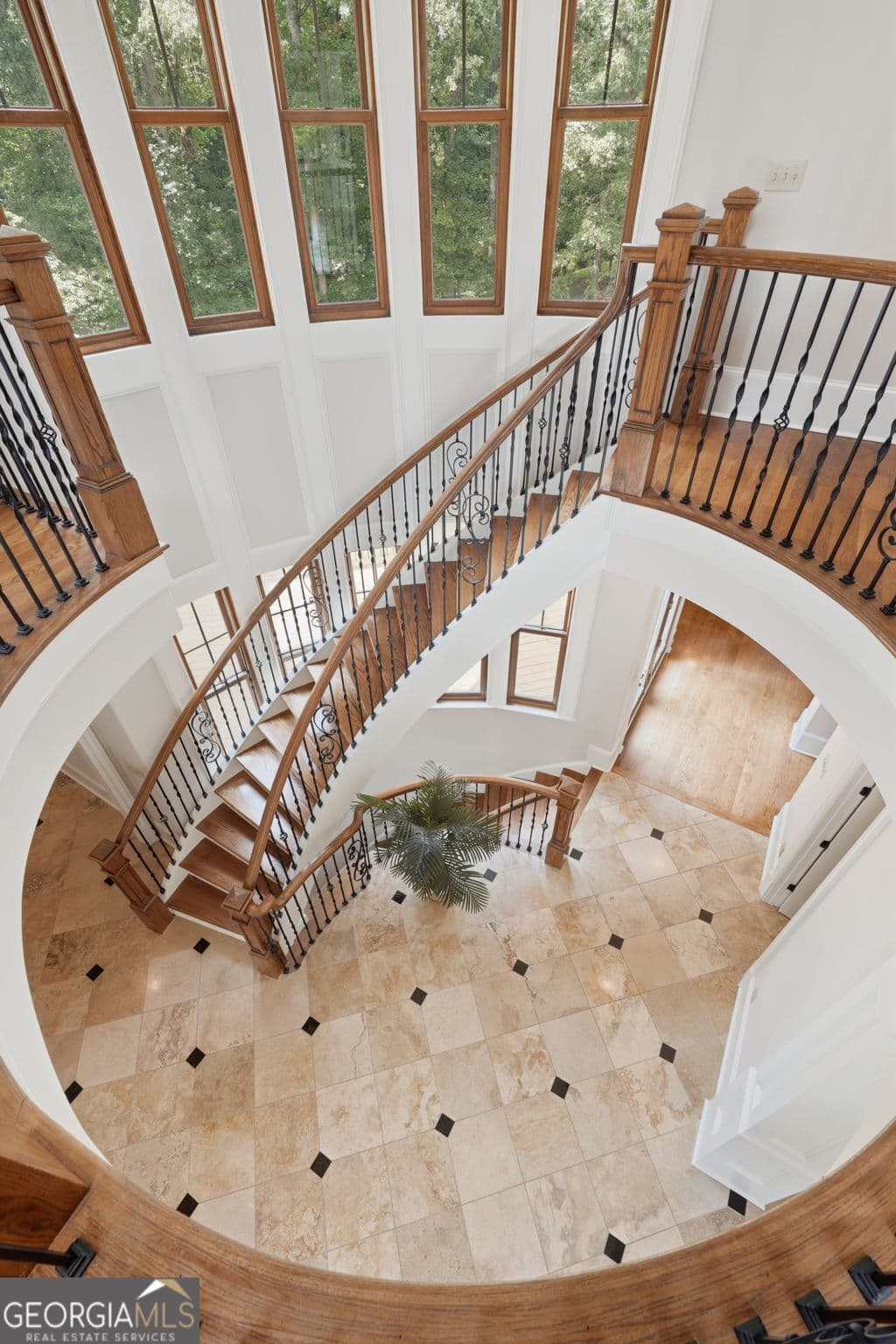 5 bedroom, 5 bathroom single family residence for sale at 112 Overlook Circle, Dawsonville, GA 30534 — photo 9
