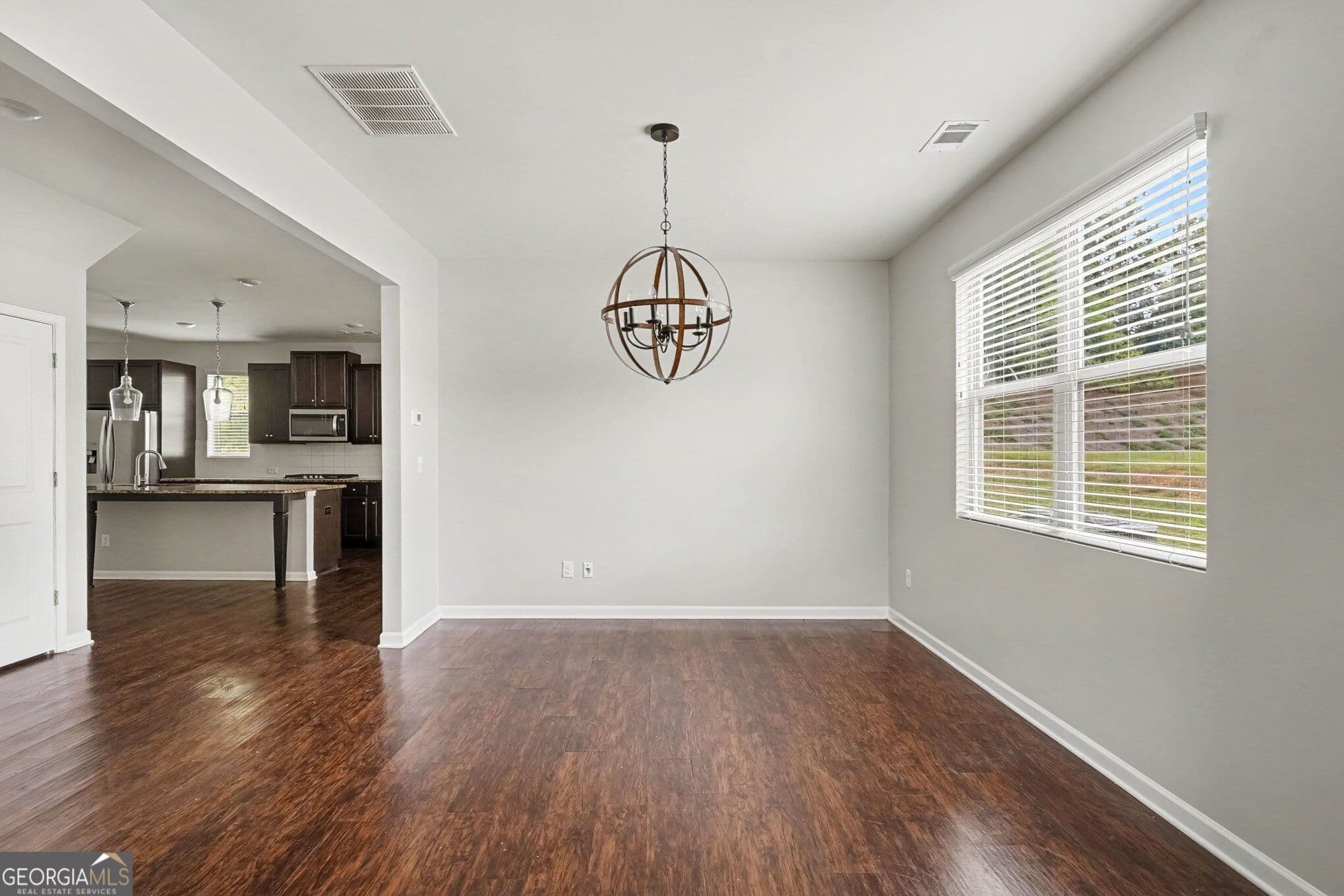 6 bedroom, 4 bathroom, 3,899 sq ft single family residence for sale at 164 Charolais Drive, Mcdonough, GA 30252 — photo 7