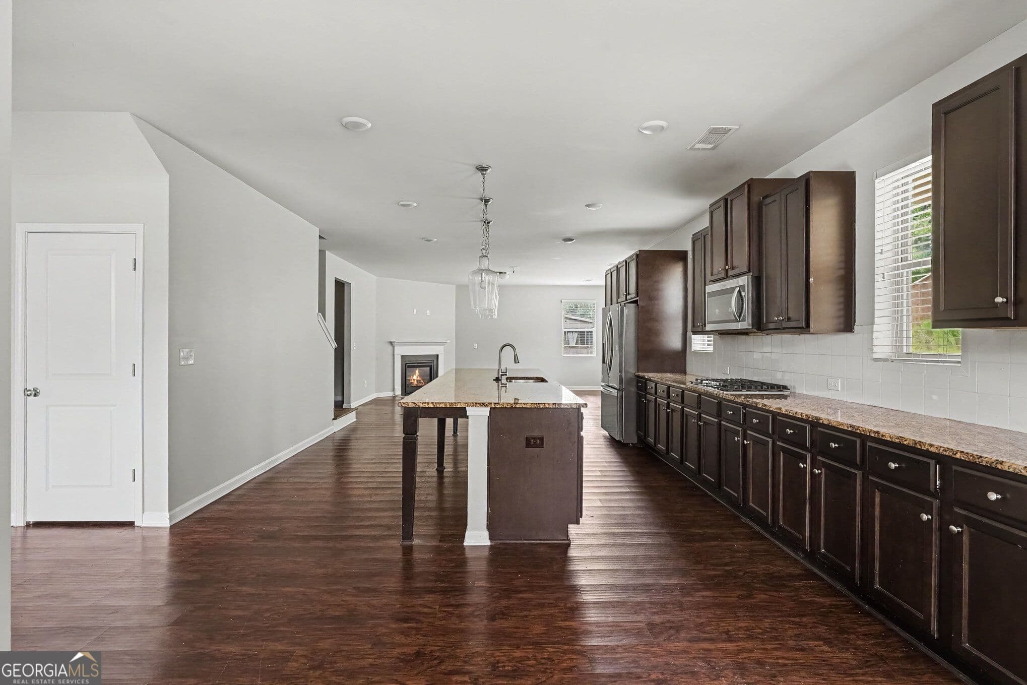 6 bedroom, 4 bathroom, 3,899 sq ft single family residence for sale at 164 Charolais Drive, Mcdonough, GA 30252 — photo 10
