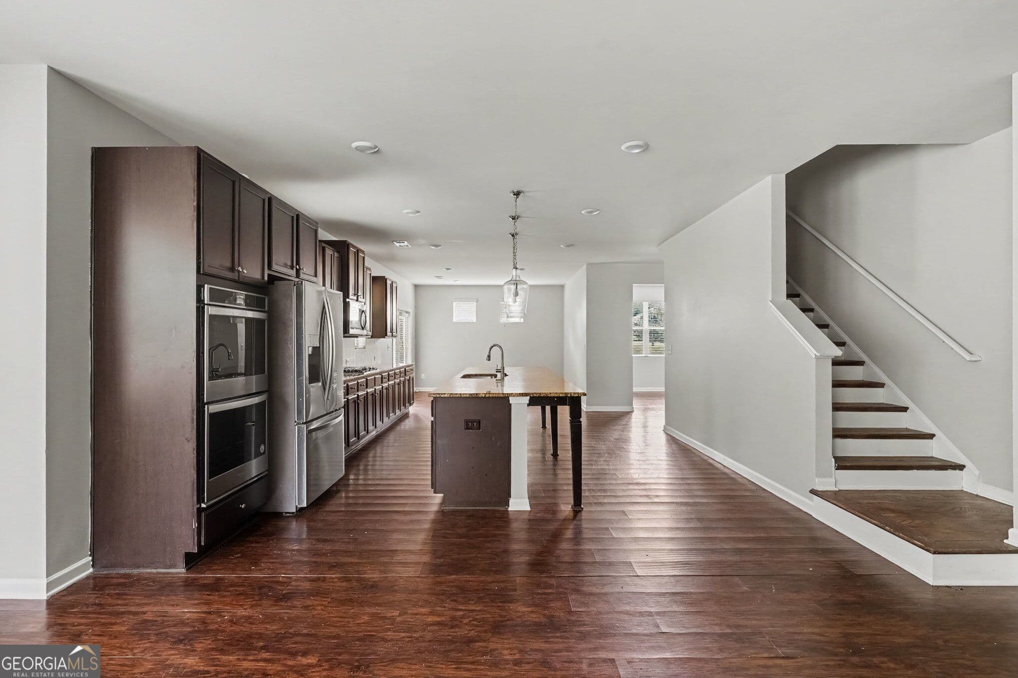 6 bedroom, 4 bathroom, 3,899 sq ft single family residence for sale at 164 Charolais Drive, Mcdonough, GA 30252 — photo 8