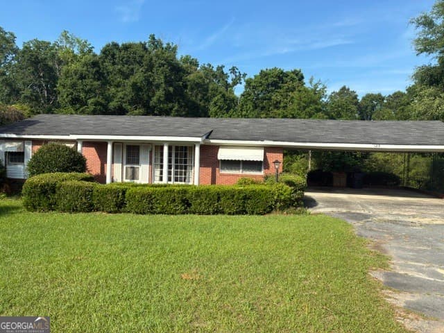 3 bedroom, 1 bathroom, 1,372 sq ft single family residence sold at 123 Colony Farm Road, Milledgeville, GA 31061