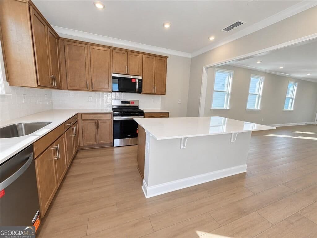 2 bedroom, 2 bathroom, 1,367 sq ft single family residence for sale at 190 Ravenna Drive, Griffin, GA 30223 — photo 4