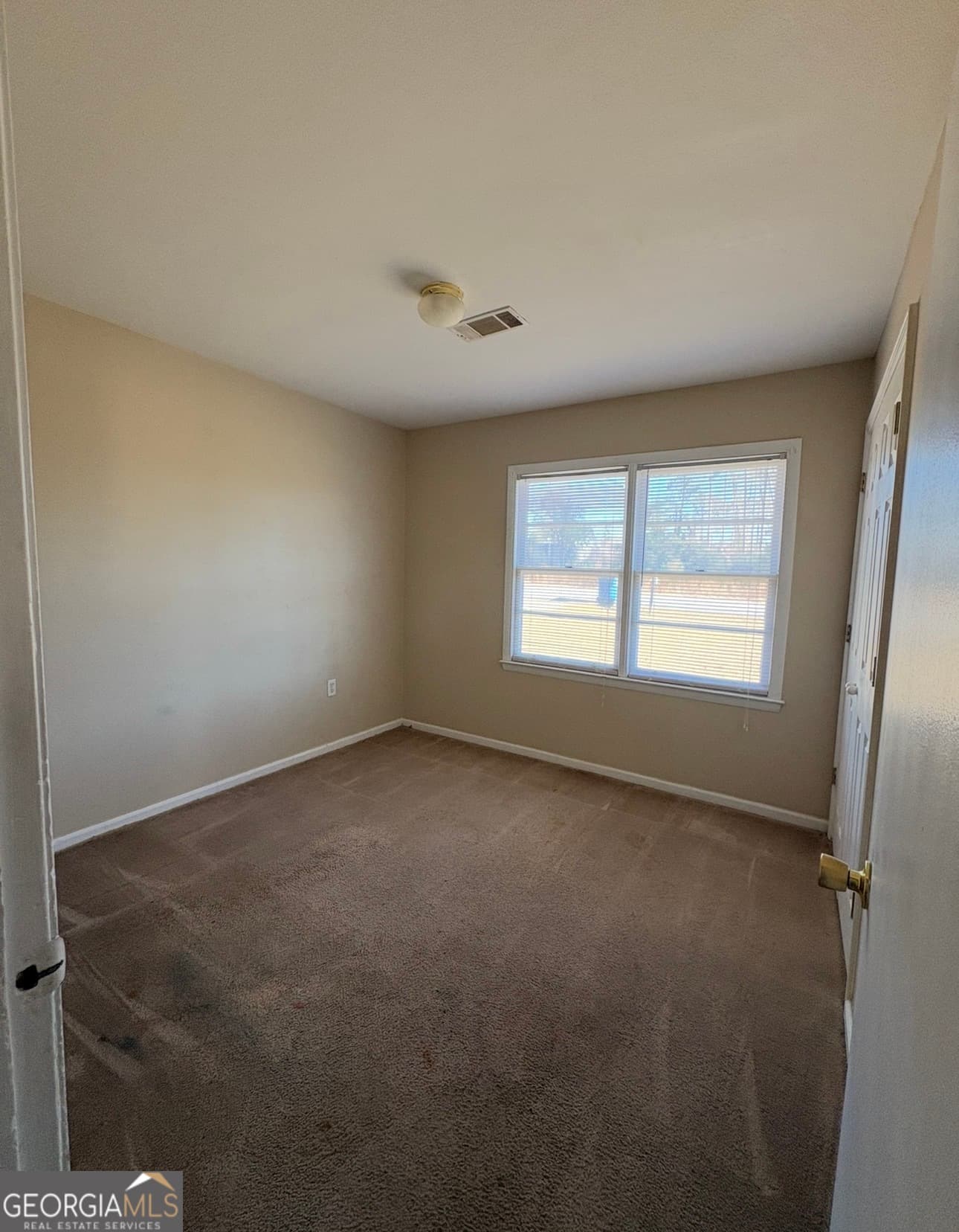 3 bedroom, 2 bathroom single family residence for sale at 903 Arnau Street, Vidalia, GA 30474 — photo 5