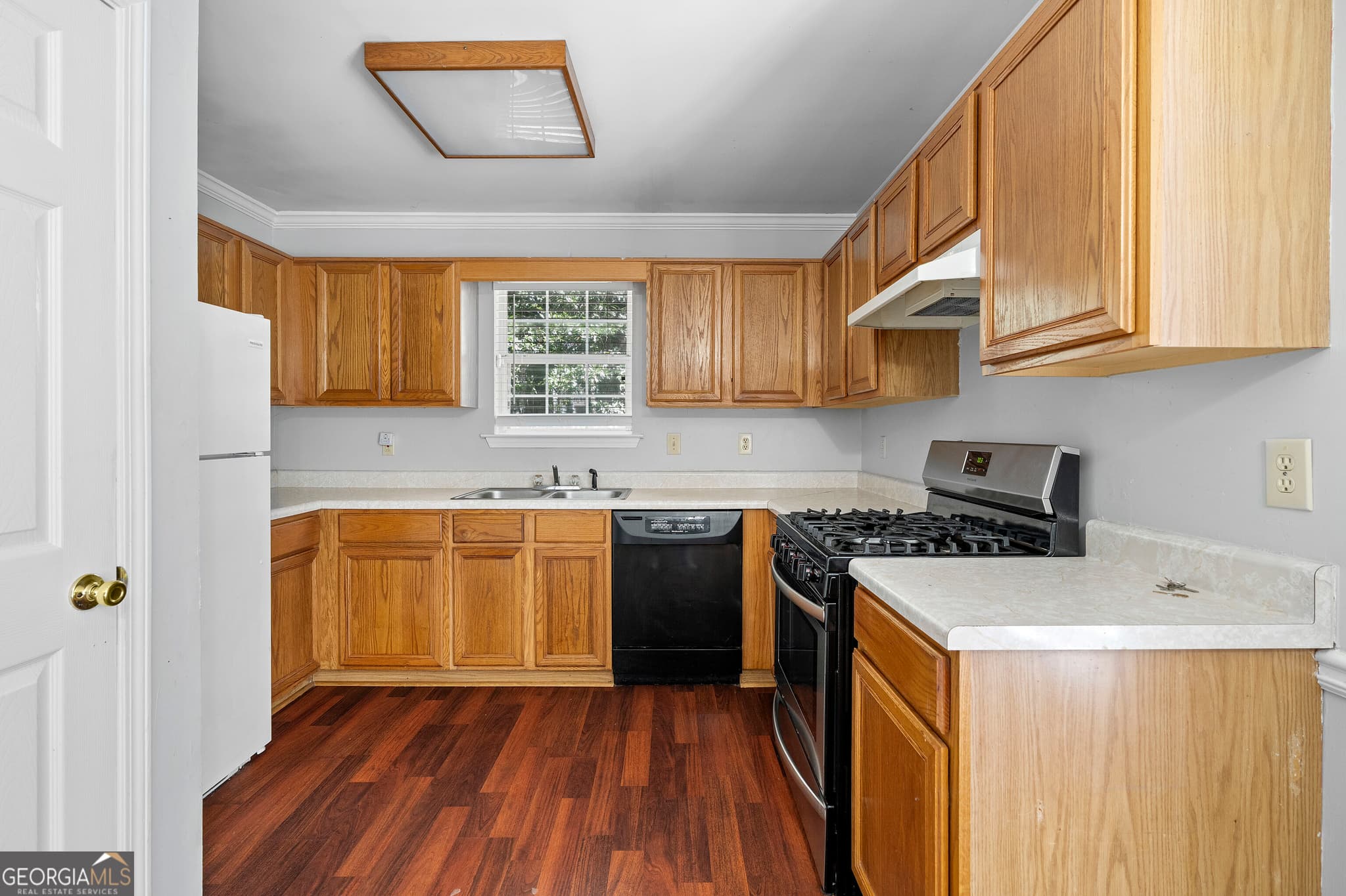 5 bedroom, 3 bathroom, 2,162 sq ft single family residence for sale at 150 Marsha Way, Sharpsburg, GA 30277 — photo 8