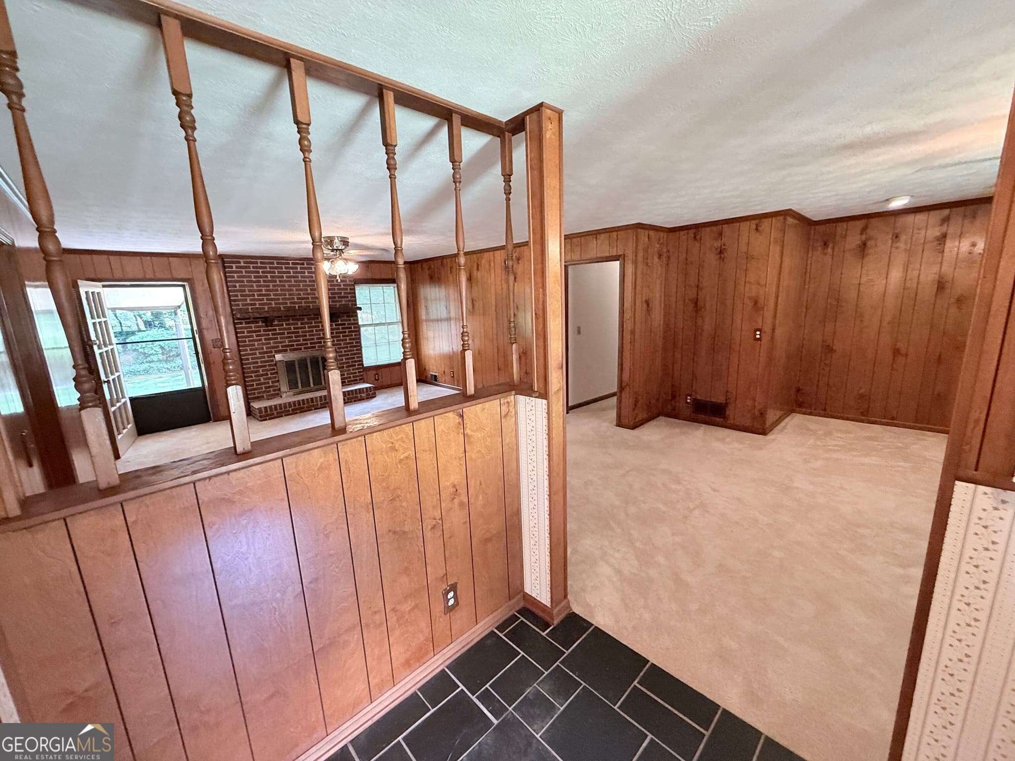 3 bedroom, 2 bathroom, 1,706 sq ft single family residence for sale at 2305 Village Drive, Covington, GA 30016 — photo 8