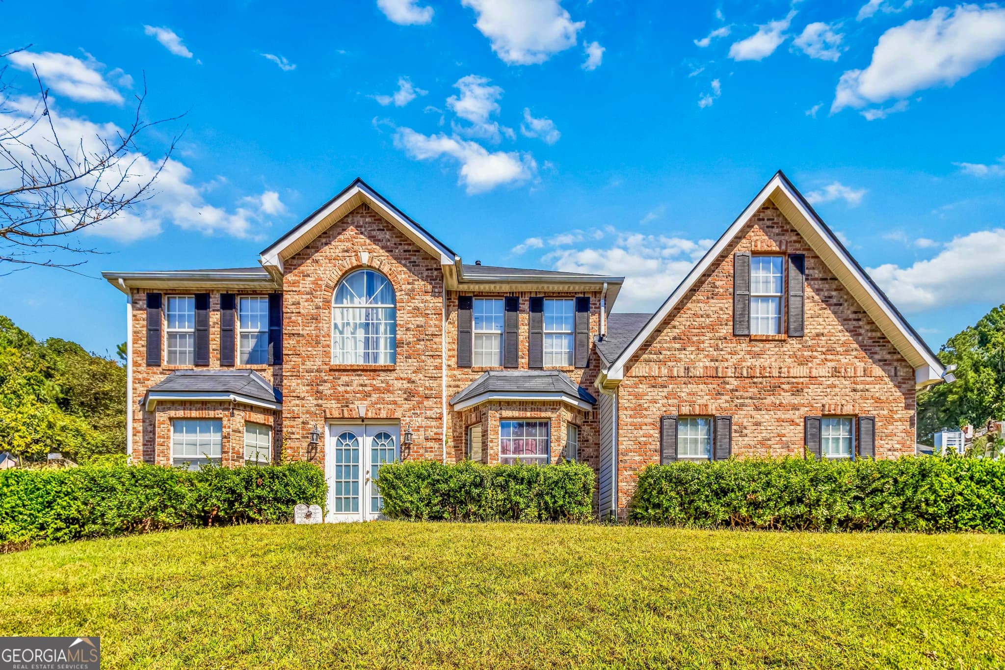 5 bedroom, 3 bathroom, 2,872 sq ft single family residence sold at 4177 Donna Way, Lithonia, GA 30038