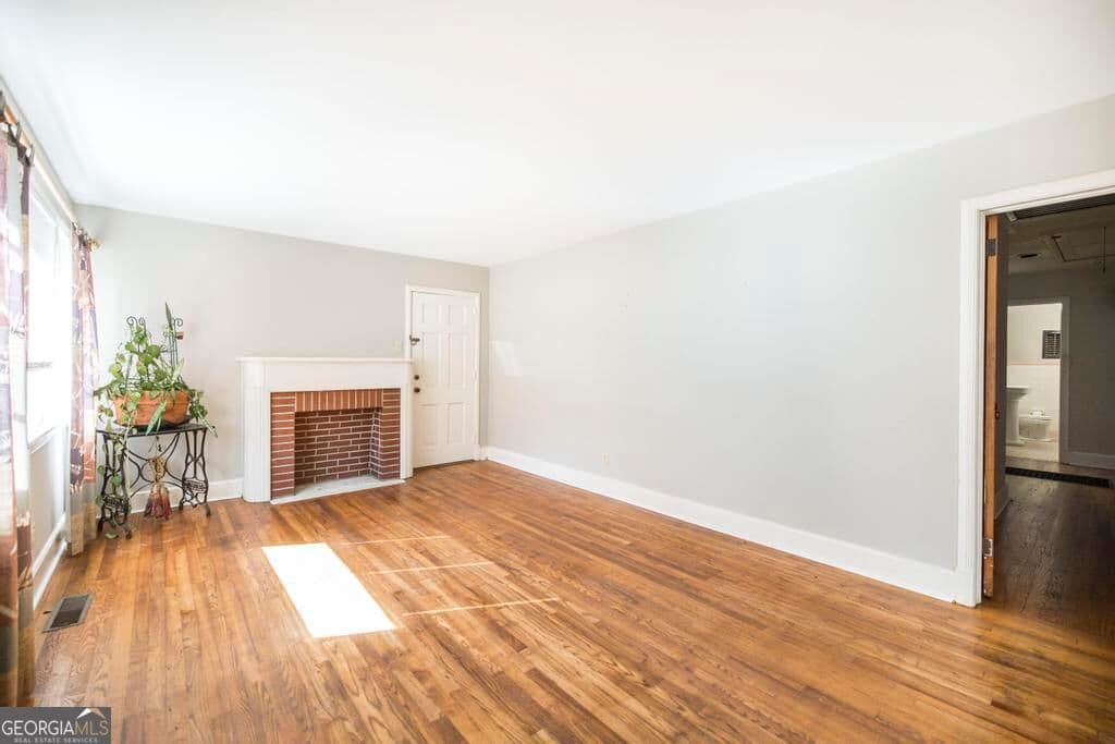 3 bedroom, 2 bathroom, 1,696 sq ft single family residence for sale at 144 Desoto Place, Macon, GA 31204 — photo 7