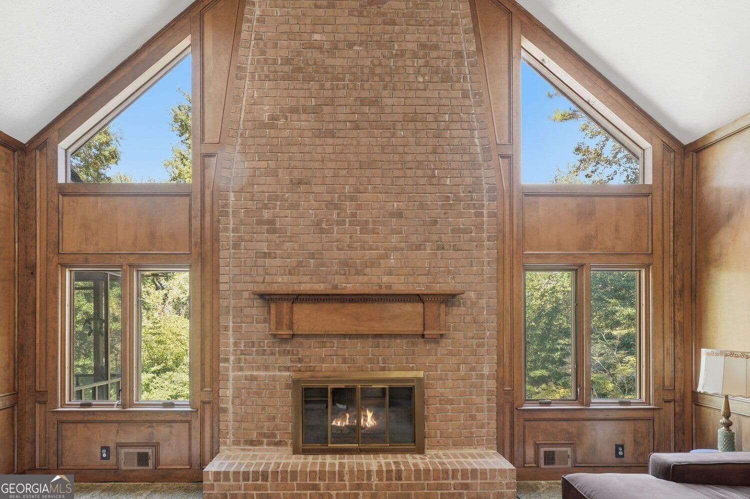 5 bedroom, 4 bathroom, 4,734 sq ft single family residence for sale at 1668 Withmere Way, Dunwoody, GA 30338 — photo 2