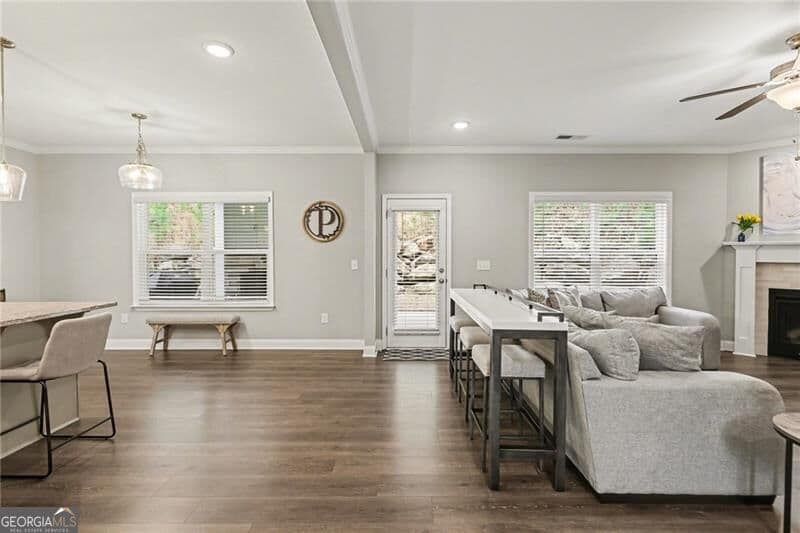 6 bedroom, 4 bathroom, 3,451 sq ft single family residence for sale at 540 Glen Abbey Circle, Mableton, GA 30126 — photo 7