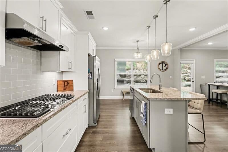 6 bedroom, 4 bathroom, 3,451 sq ft single family residence for sale at 540 Glen Abbey Circle, Mableton, GA 30126 — photo 8