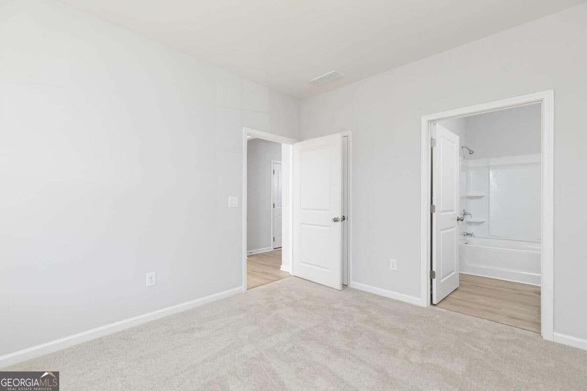 4 bedroom, 3 bathroom, 2,270 sq ft single family residence for sale at 651 Jasmine Woods Drive, Lawrenceville, GA 30046 — photo 6
