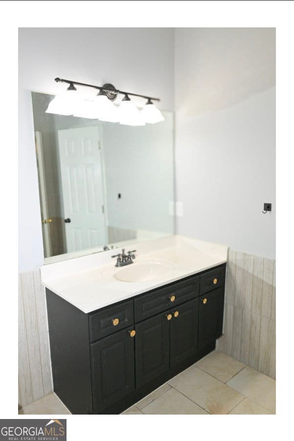 5 bedroom, 3 bathroom, 3,321 sq ft single family residence for rent at 3885 Waterford Drive, Suwanee, GA 30024 for $3,300 a month — photo 8