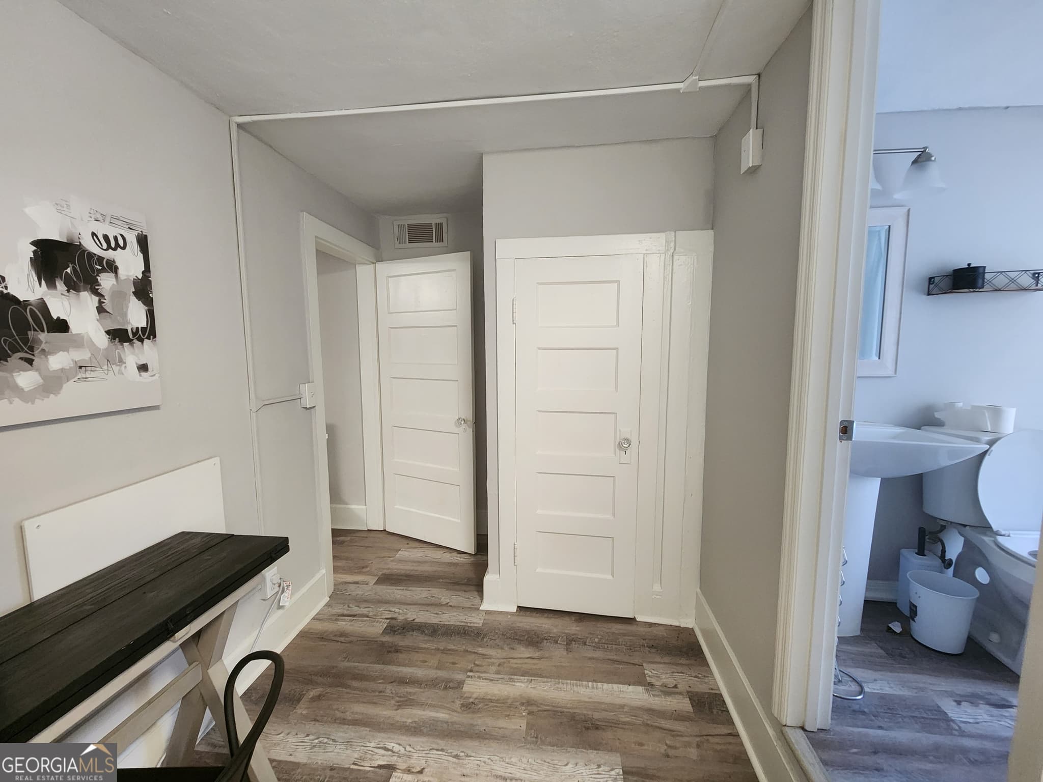 1 bedroom, 1 bathroom, 700 sq ft apartment for rent at 917 Oakview Avenue 6, Columbus, GA 31906 for $1,200 a month — photo 10