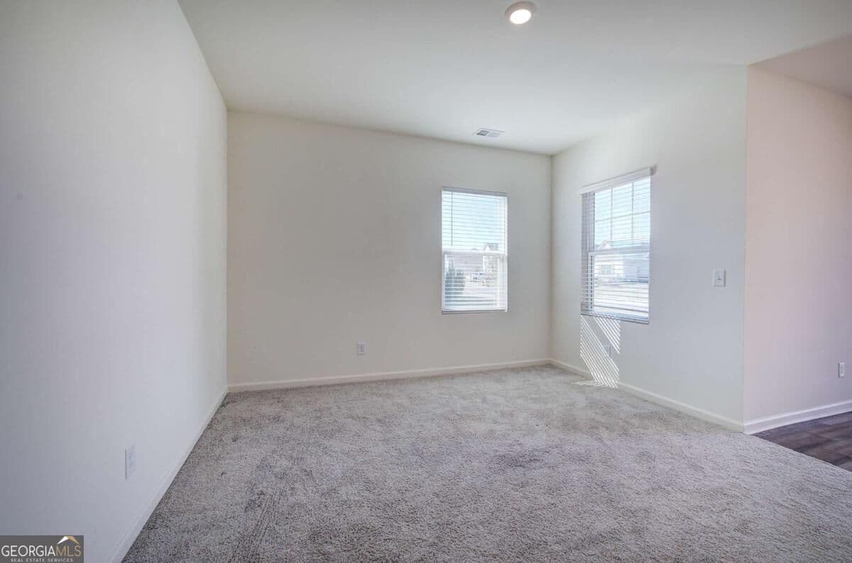 5 bedroom, 4.5 bathroom, 3,208 sq ft single family residence for sale at 338 San Vito Way, Cartersville, GA 30120 — photo 7