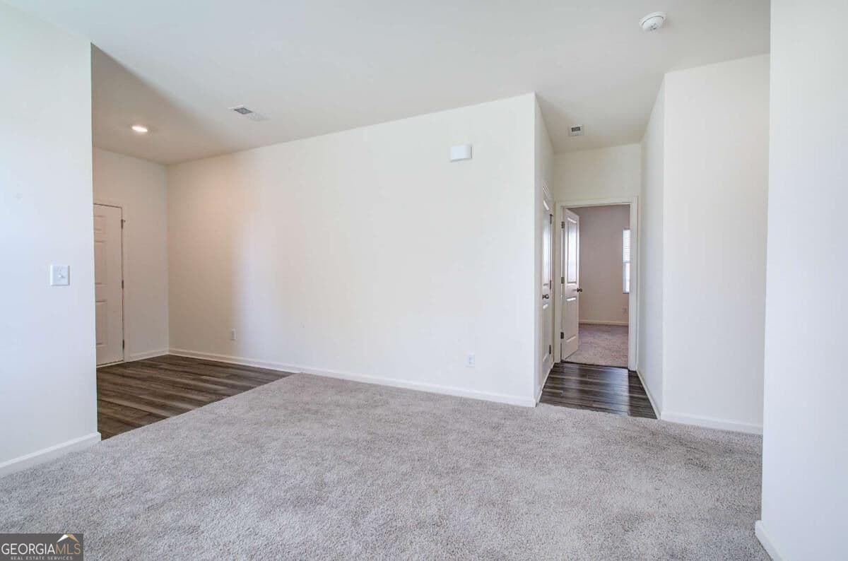 5 bedroom, 4.5 bathroom, 3,208 sq ft single family residence for sale at 338 San Vito Way, Cartersville, GA 30120 — photo 9