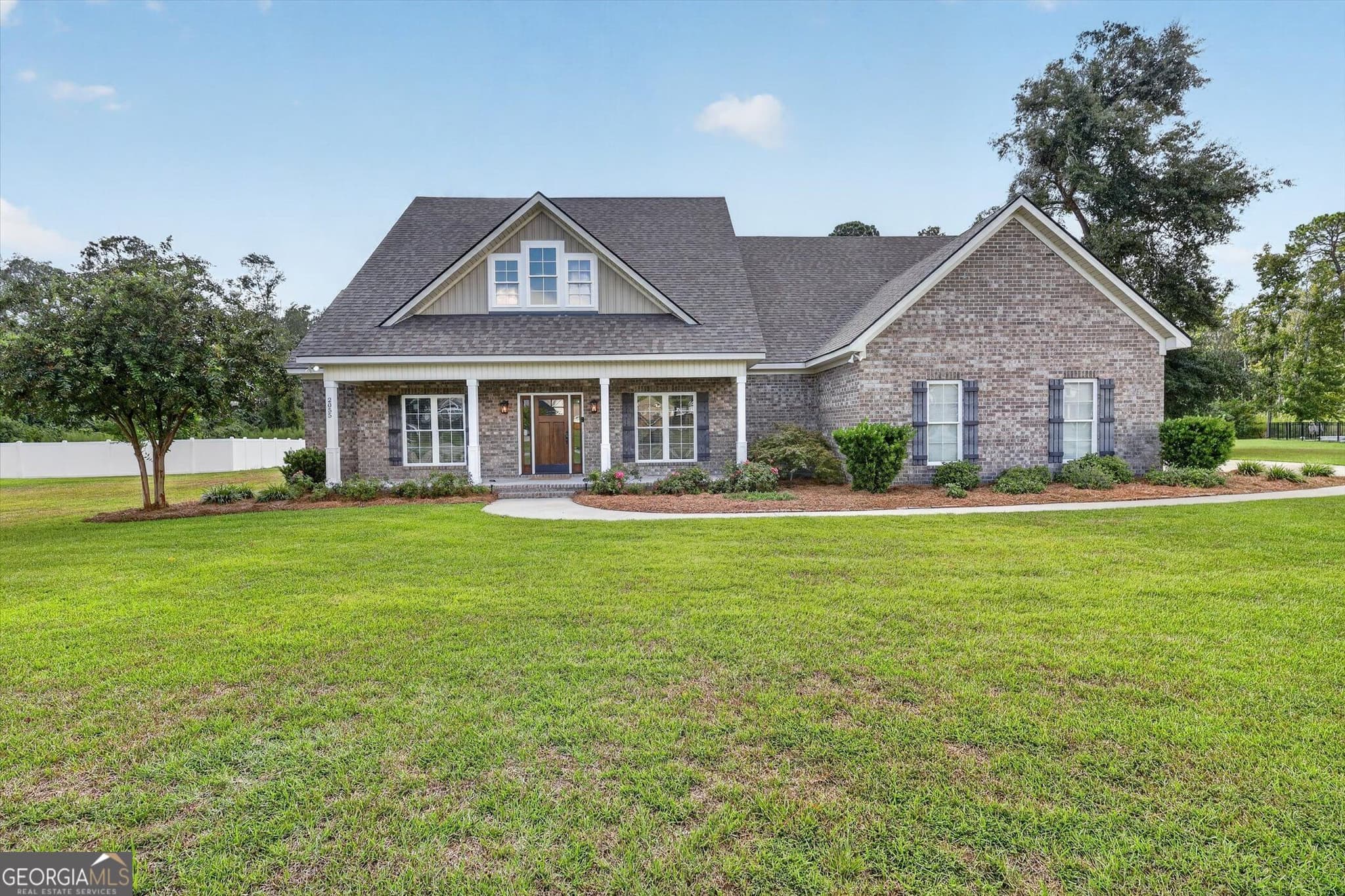 4 bedroom, 3.5 bathroom, 3,130 sq ft single family residence under contract at 2055 Pippin Place, Statesboro, GA 30461 — photo 2
