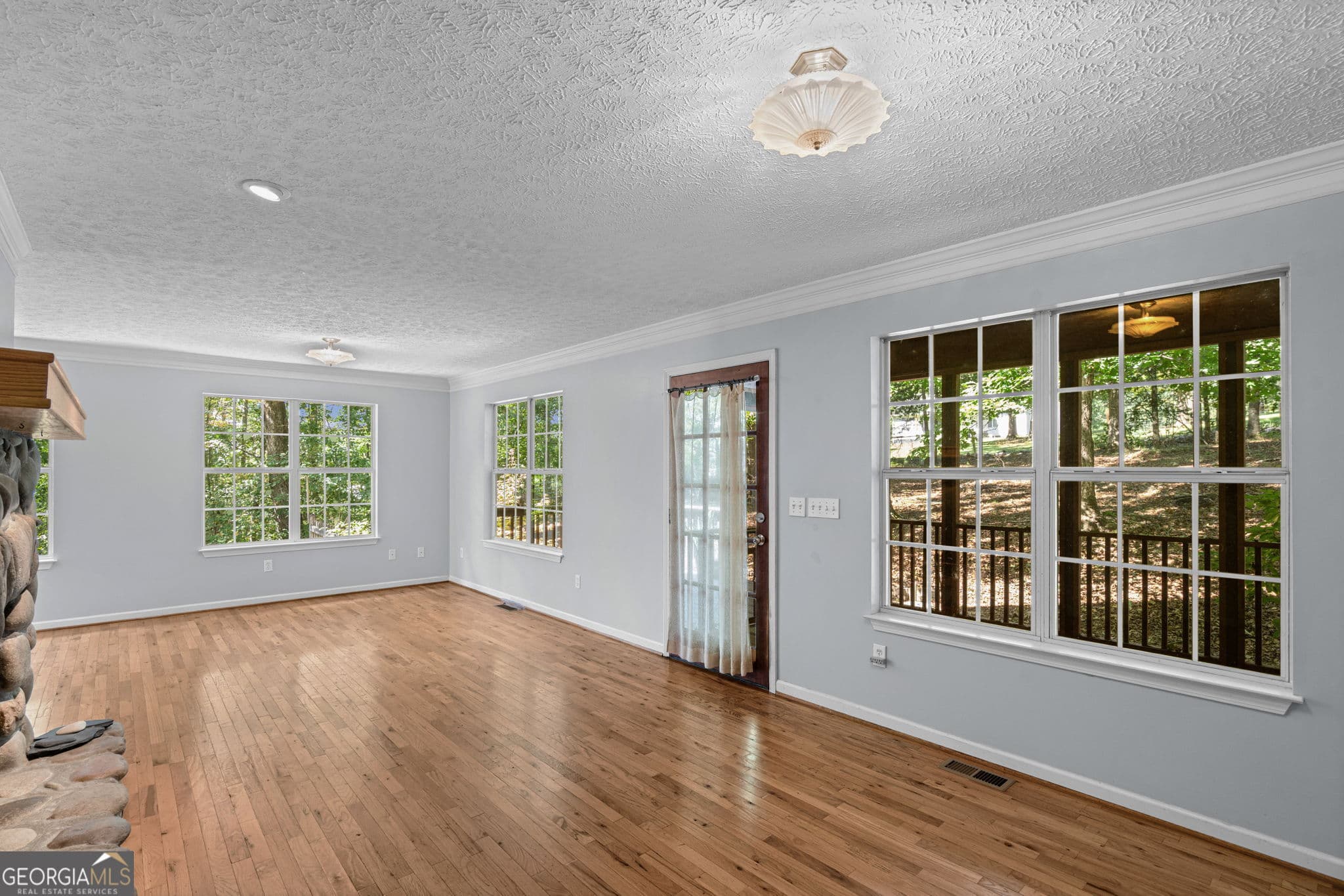4 bedroom, 3 bathroom, 2,153 sq ft single family residence for sale at 589 Eagle Rest Road, Dahlonega, GA 30533 — photo 9