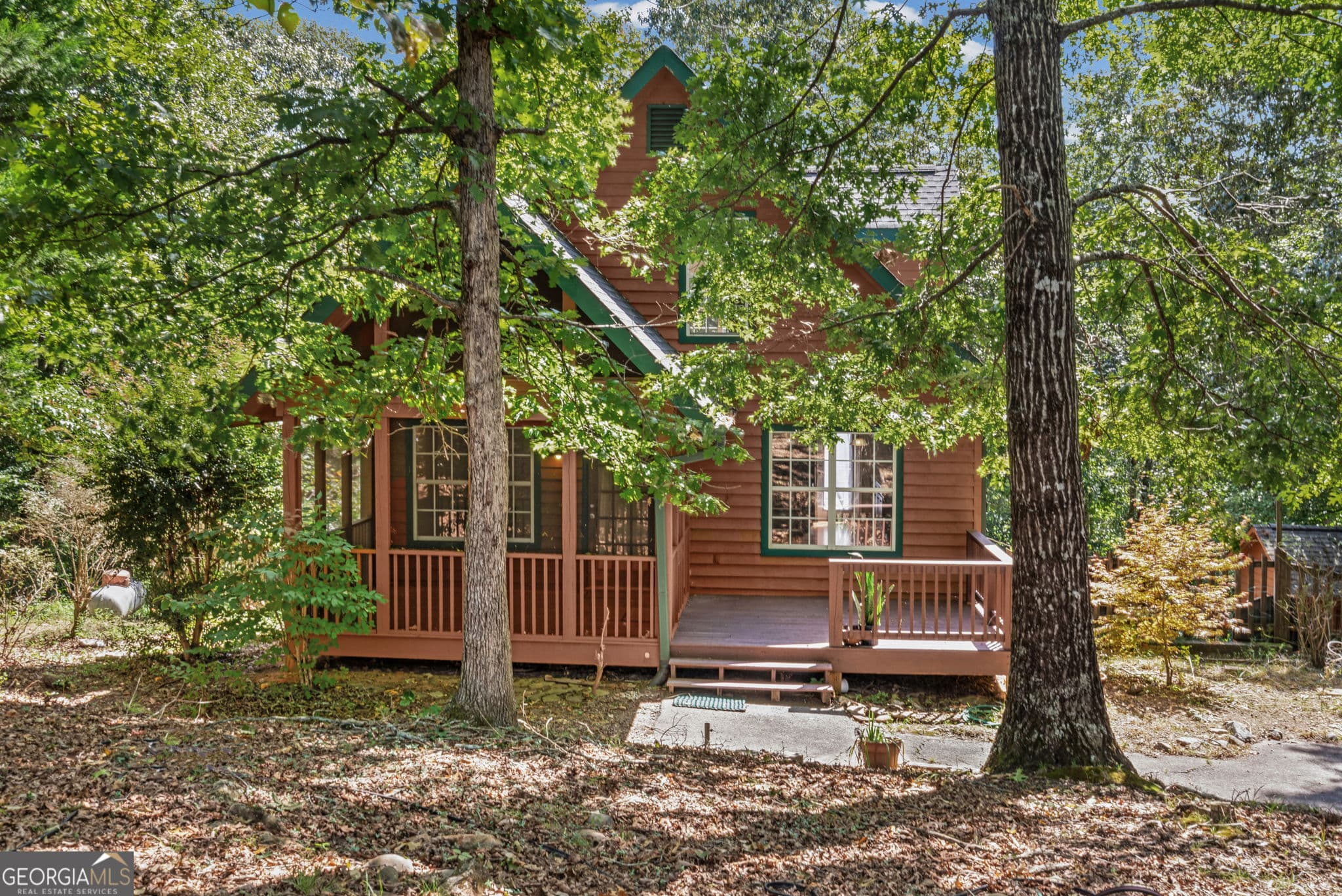 4 bedroom, 3 bathroom, 2,153 sq ft single family residence for sale at 589 Eagle Rest Road, Dahlonega, GA 30533 — photo 4