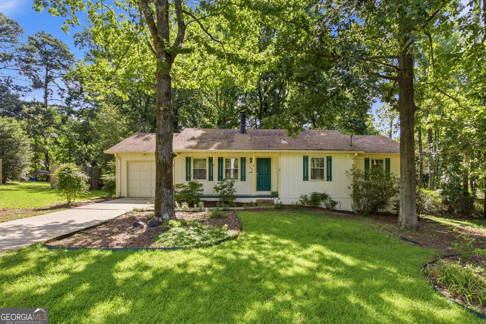 3 bedroom, 2 bathroom, 1,212 sq ft single family residence sold at 1723 Collins Hill Road, Lawrenceville, GA 30043