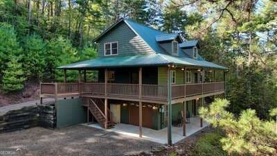 2 bedroom, 3 bathroom cabin,single family residence for sale at 40 Rebekah Trace, Murphy, NC 28906 — photo 3
