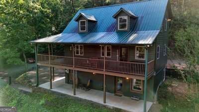 2 bedroom, 3 bathroom cabin,single family residence for sale at 40 Rebekah Trace, Murphy, NC 28906 — photo 9