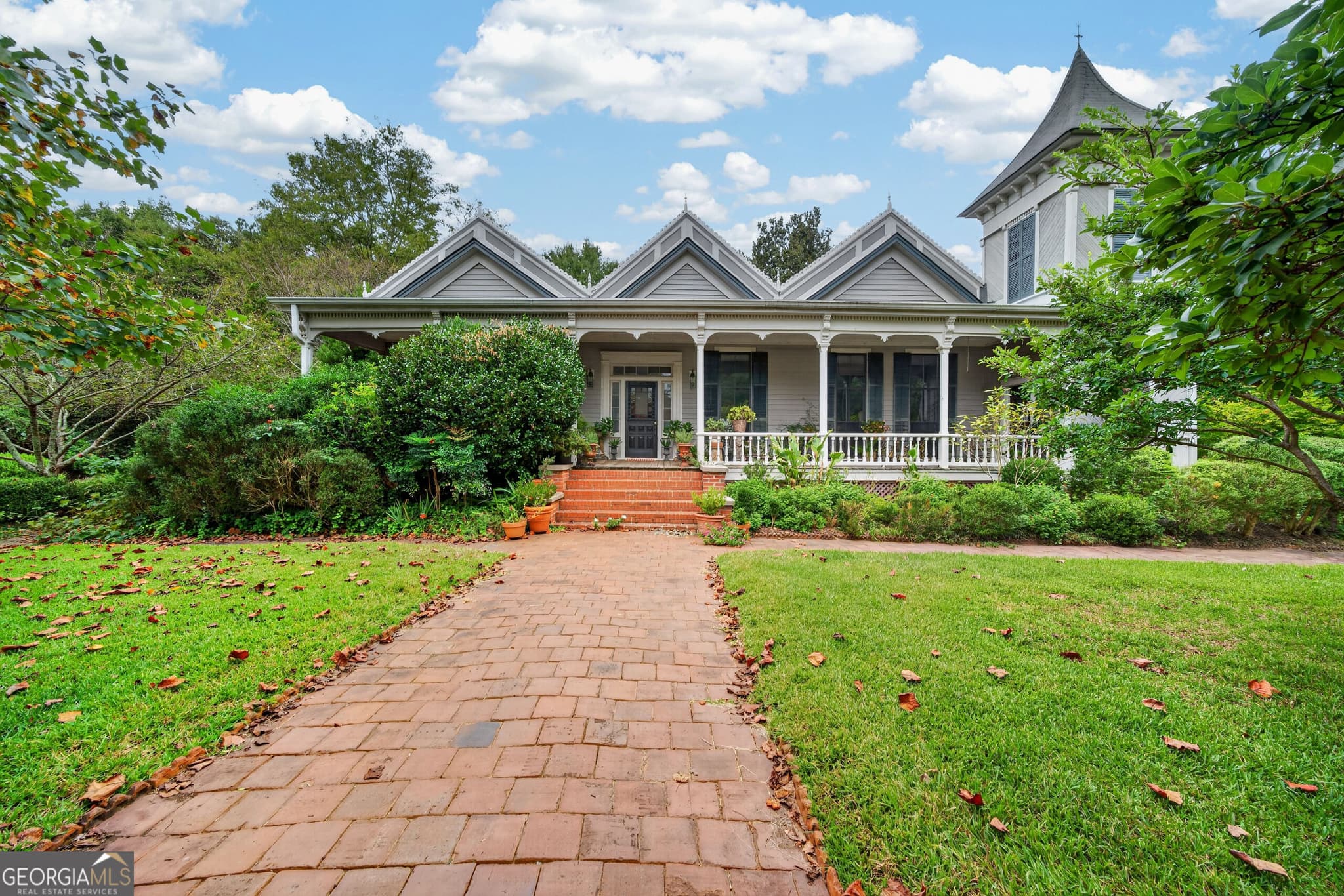 3 bedroom, 3.5 bathroom, 3,617 sq ft single family residence for sale at 421 N Madison Avenue, Eatonton, GA 31024