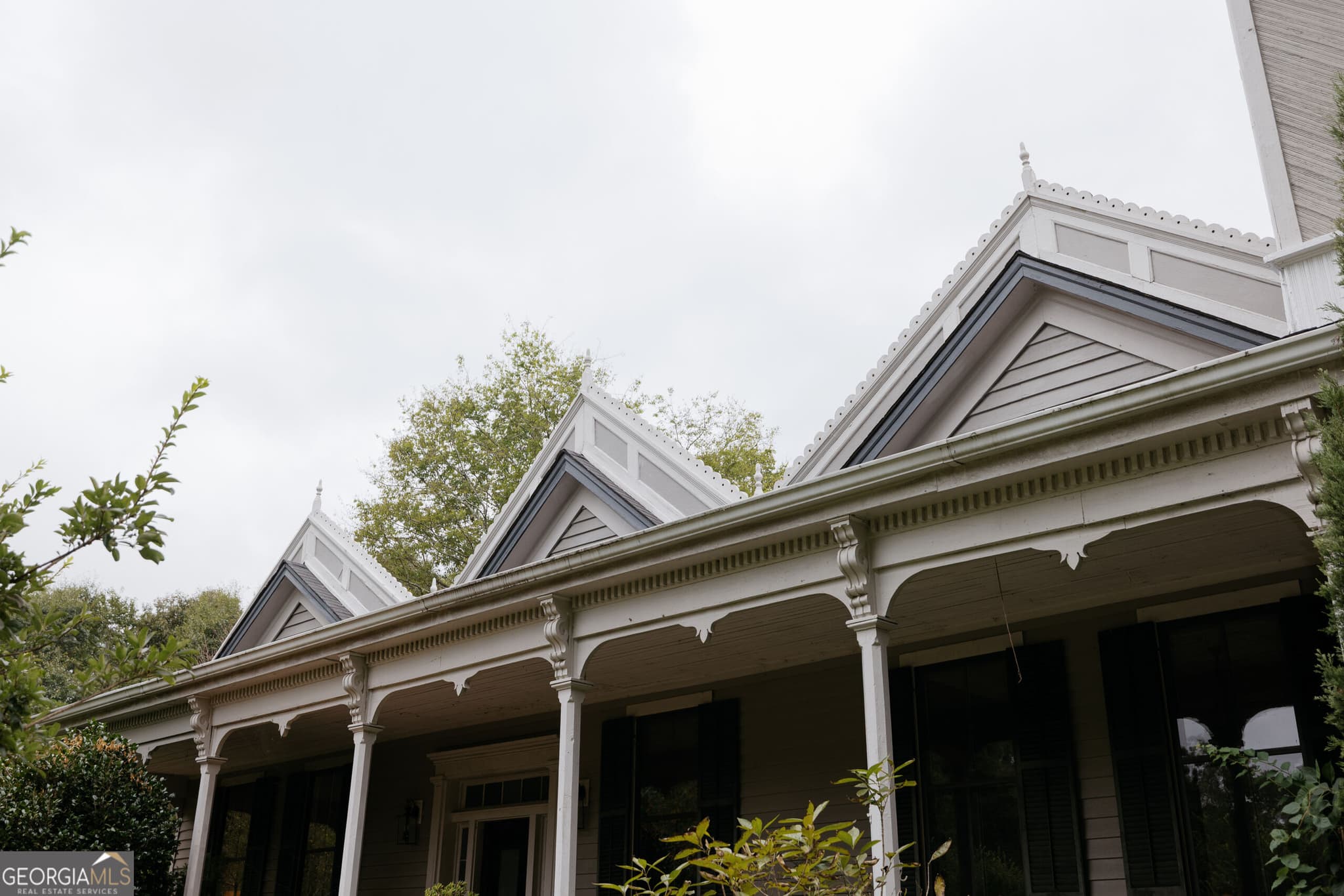 3 bedroom, 3.5 bathroom, 3,617 sq ft single family residence for sale at 421 N Madison Avenue, Eatonton, GA 31024 — photo 5