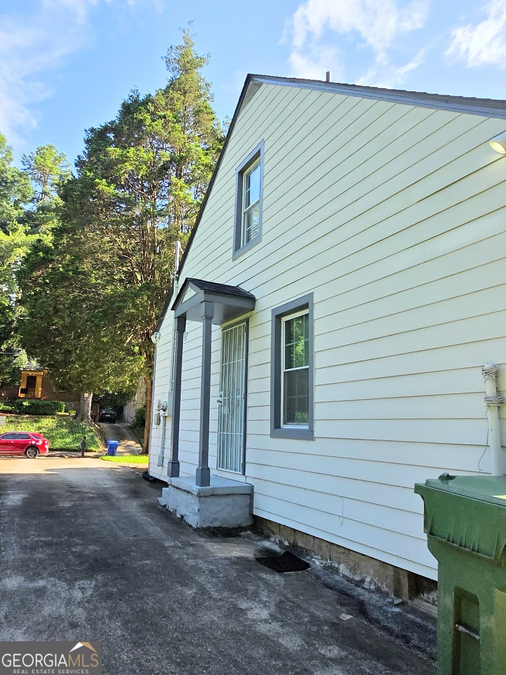 3 bedroom, 2 bathroom, 1,634 sq ft single family residence for sale at 1759 Avon Avenue, Atlanta, GA 30311 — photo 4