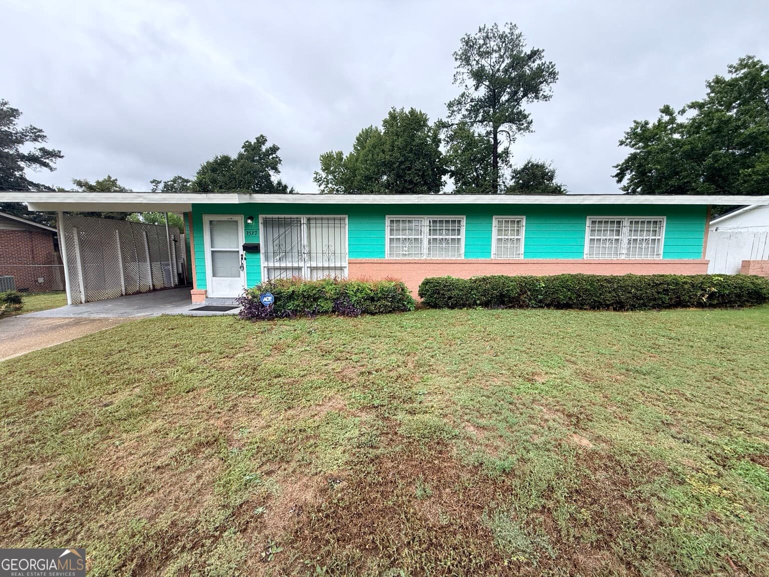 3 bedroom, 1.5 bathroom, 1,154 sq ft single family residence under contract at 3537 Bondwood Drive, Columbus, GA 31906 — photo 2
