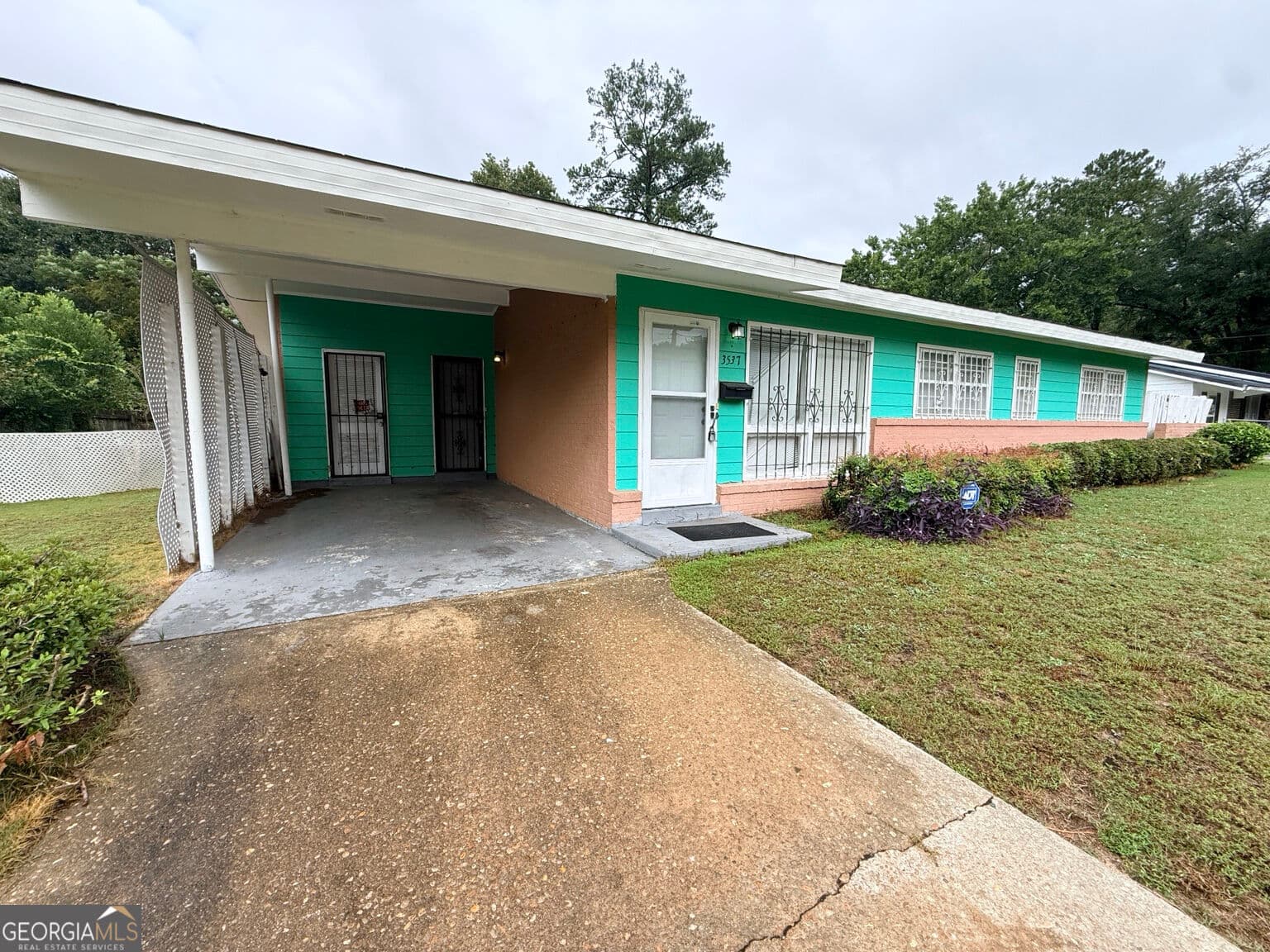 3 bedroom, 1.5 bathroom, 1,154 sq ft single family residence under contract at 3537 Bondwood Drive, Columbus, GA 31906 — photo 3