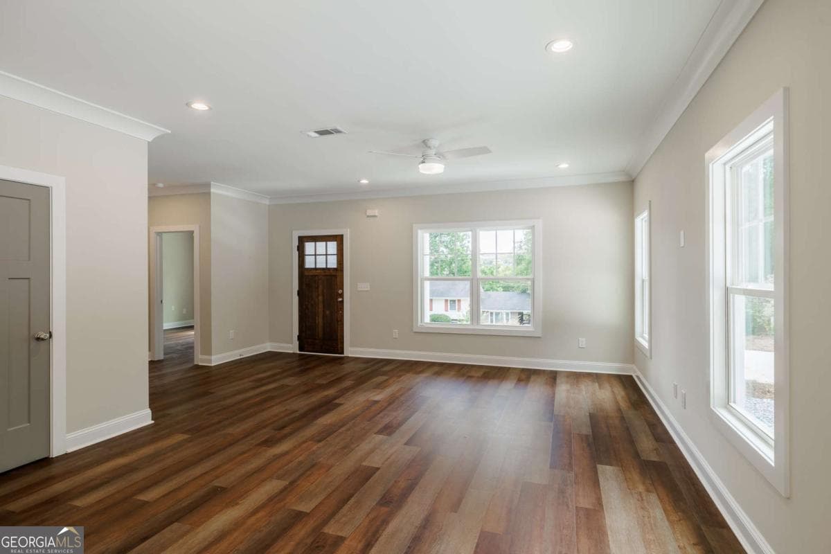 6 bedroom, 5.5 bathroom, 2,655 sq ft single family residence for sale at 235 Pearl Street, Athens, GA 30601 — photo 9