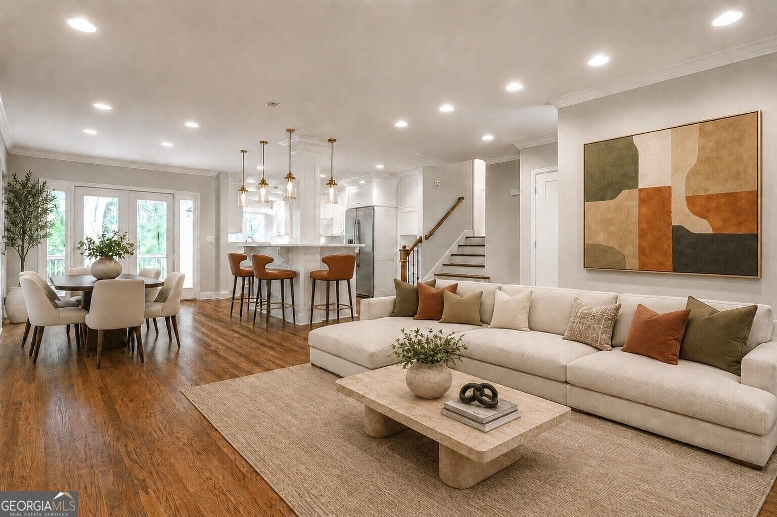 4 bedroom, 3 bathroom, 2,100 sq ft single family residence for sale at 1356 Peachtree Battle Avenue, Atlanta, GA 30327 — photo 2