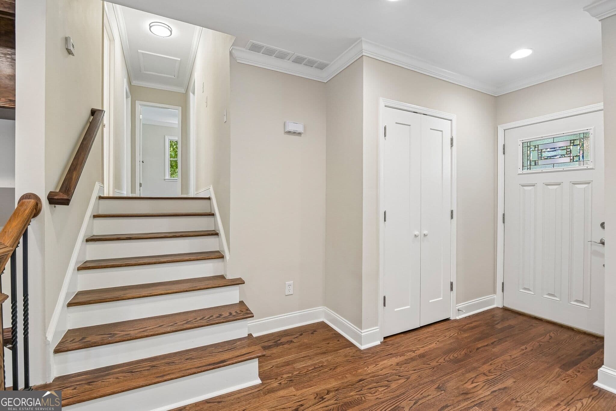 4 bedroom, 3 bathroom, 2,100 sq ft single family residence for sale at 1356 Peachtree Battle Avenue, Atlanta, GA 30327 — photo 7