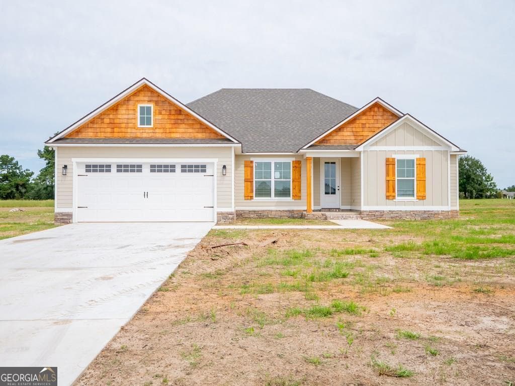 153 Lakeridge Drive, Adel, GA 31620 — most recent listing photo