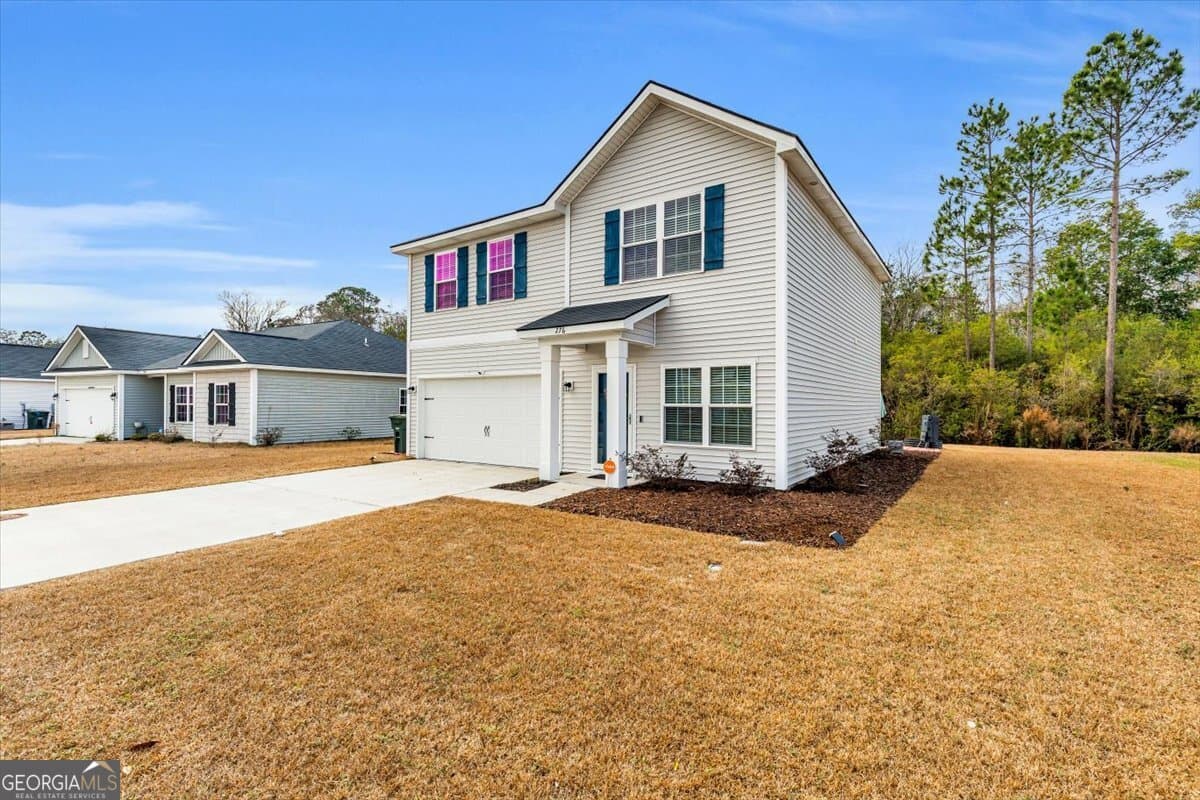 4 bedroom, 2.5 bathroom single family residence for sale at 276 Brightleaf Circle, Hinesville, GA 31313 — photo 3