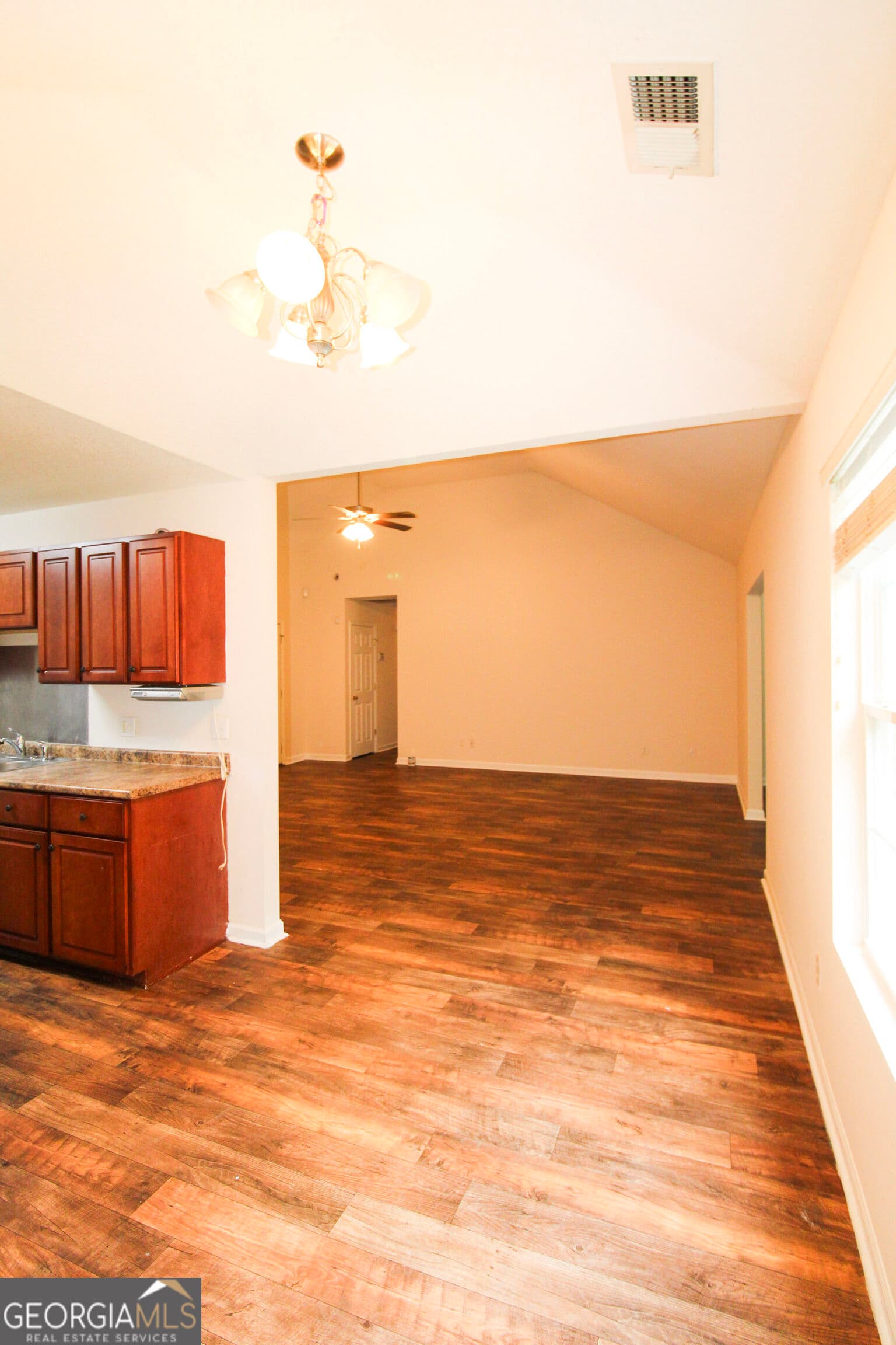 4 bedroom, 3 bathroom, 2,145 sq ft single family residence for rent at 8010 Ponderosa Pine Boulevard, Statesboro, GA 30458 for $2,100 a month — photo 7