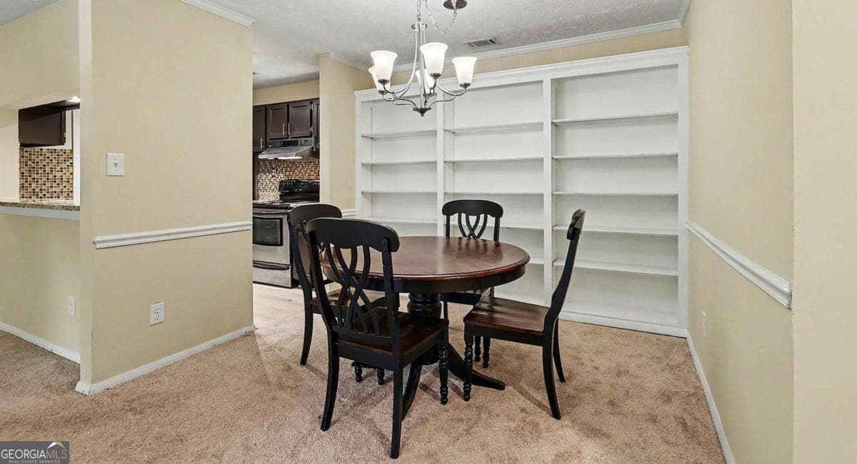 2 bedroom, 1 bathroom, 1,045 sq ft condominium for sale at 413 Tuxworth Circle, Decatur, GA 30033 — photo 10