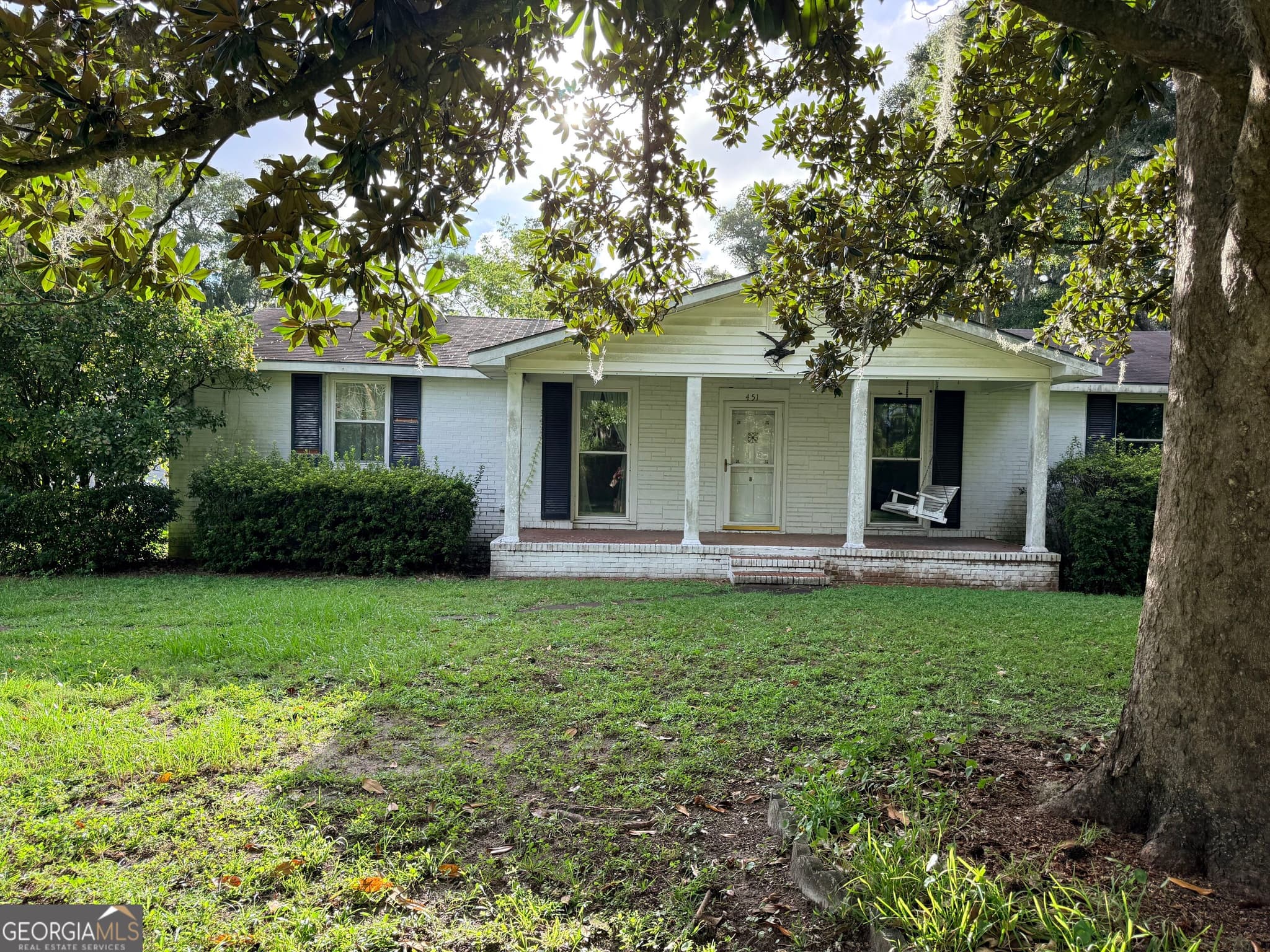 4 bedroom, 3 bathroom, 2,311 sq ft single family residence under contract at 451 Charles Street, St. Marys, GA 31558