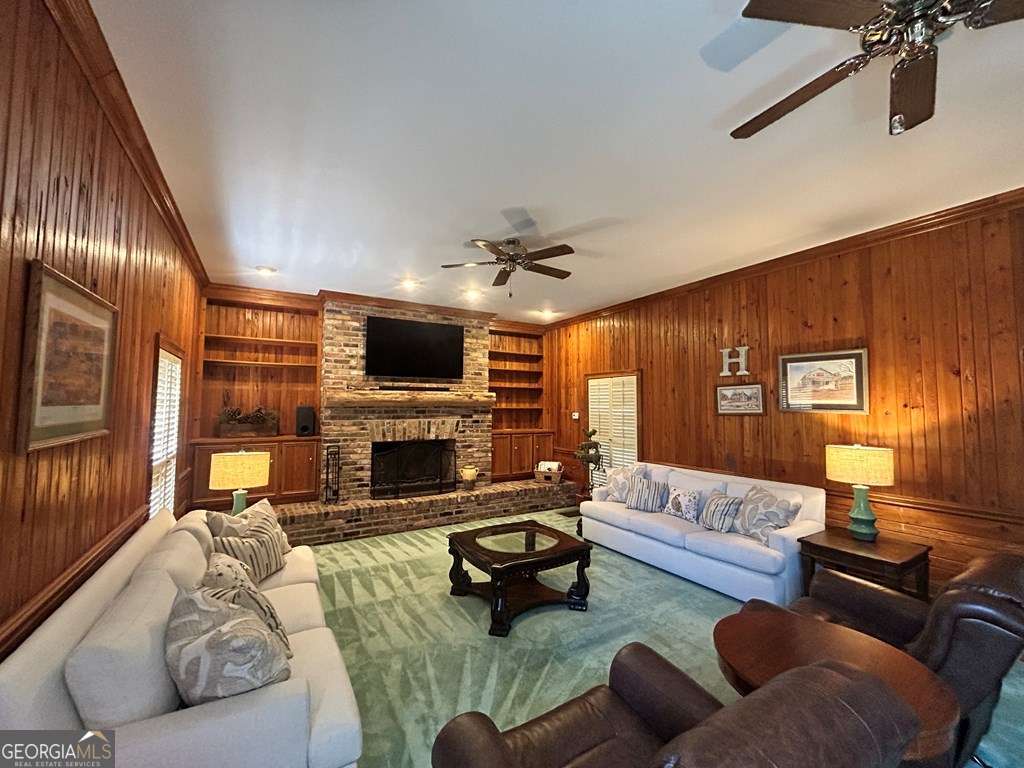 4 bedroom, 3 bathroom, 3,394 sq ft single family residence for sale at 1702 Slack Drive N/A, Tifton, GA 31793 — photo 2