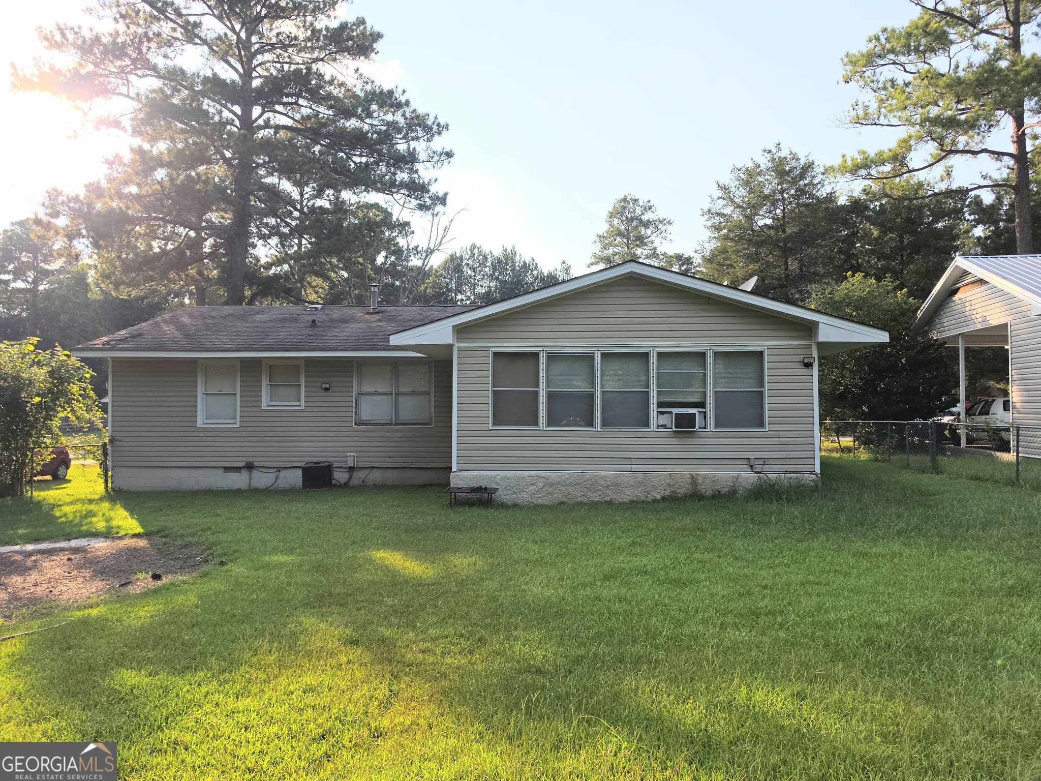 3 bedroom, 1.5 bathroom, 1,458 sq ft single family residence for rent at 2409 River Ridge Road, Milledgeville, GA 31061 for $1,300 a month — photo 2