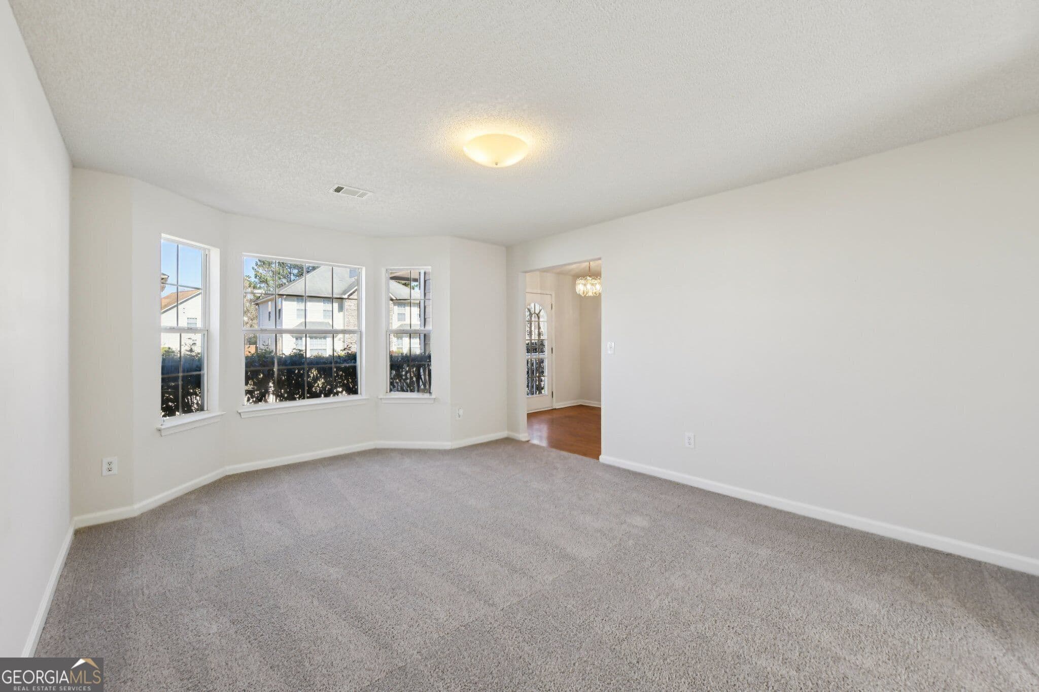 5 bedroom, 2.5 bathroom, 2,724 sq ft single family residence for rent at 6163 Remington Park, Lithonia, GA 30058 for $2,829 a month — photo 3