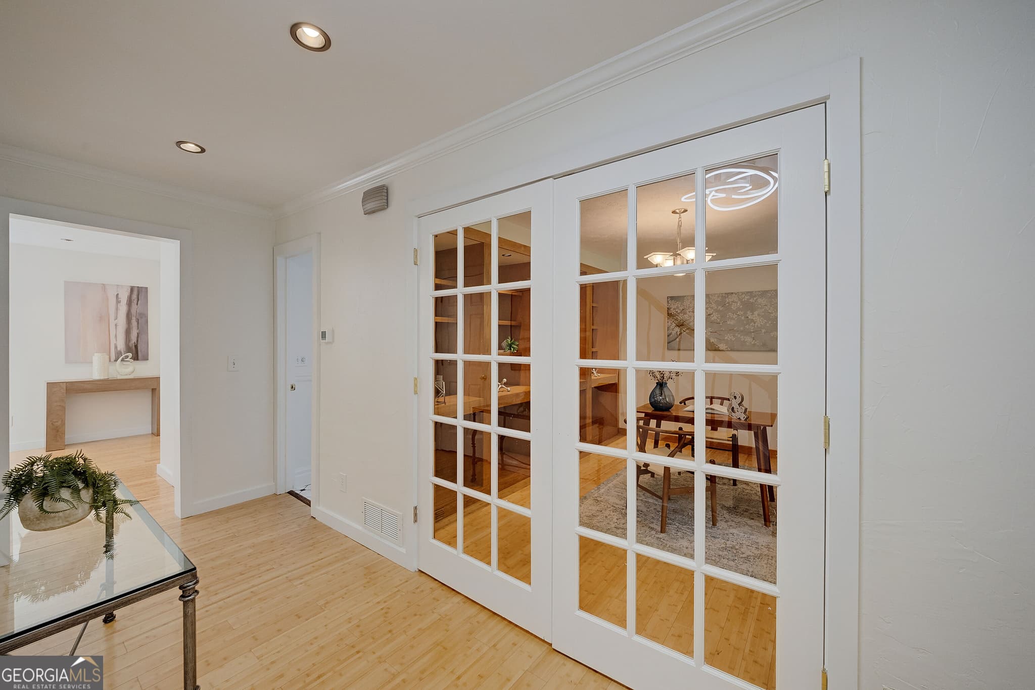 6 bedroom, 3.5 bathroom, 4,099 sq ft single family residence for sale at 4362 Karls Gate Drive, Marietta, GA 30068 — photo 3